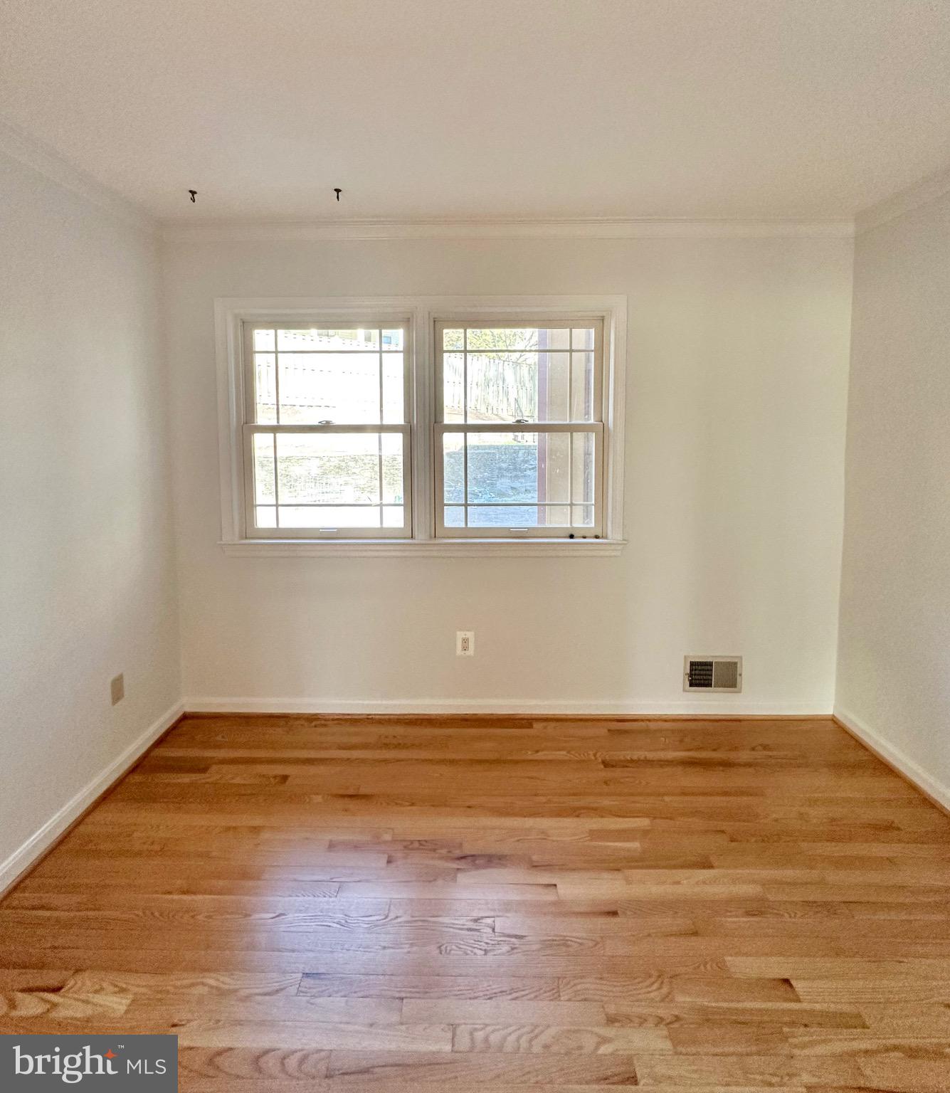 BROYHILL FOREST - Residential Lease