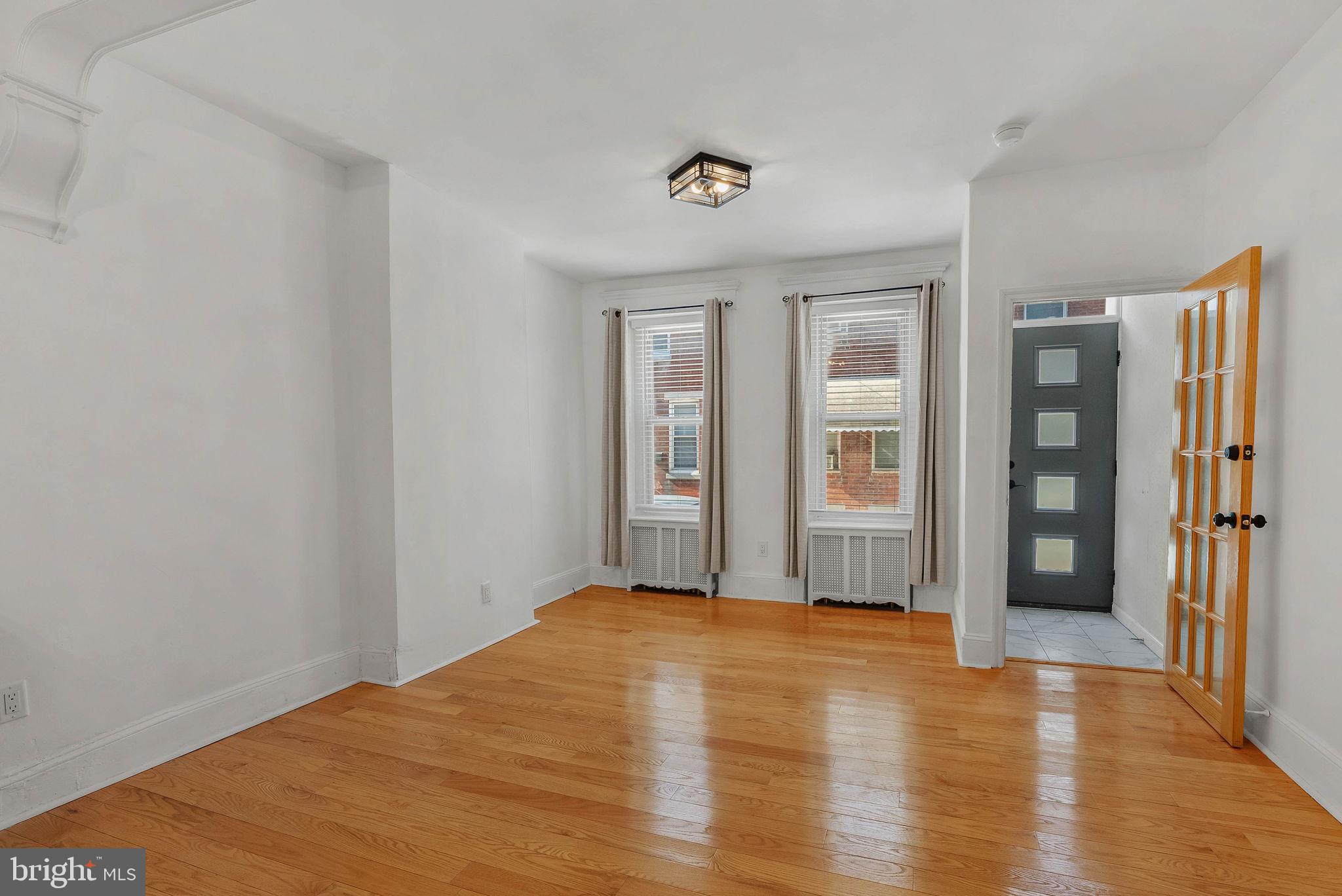 1815 S CARLISLE STREET