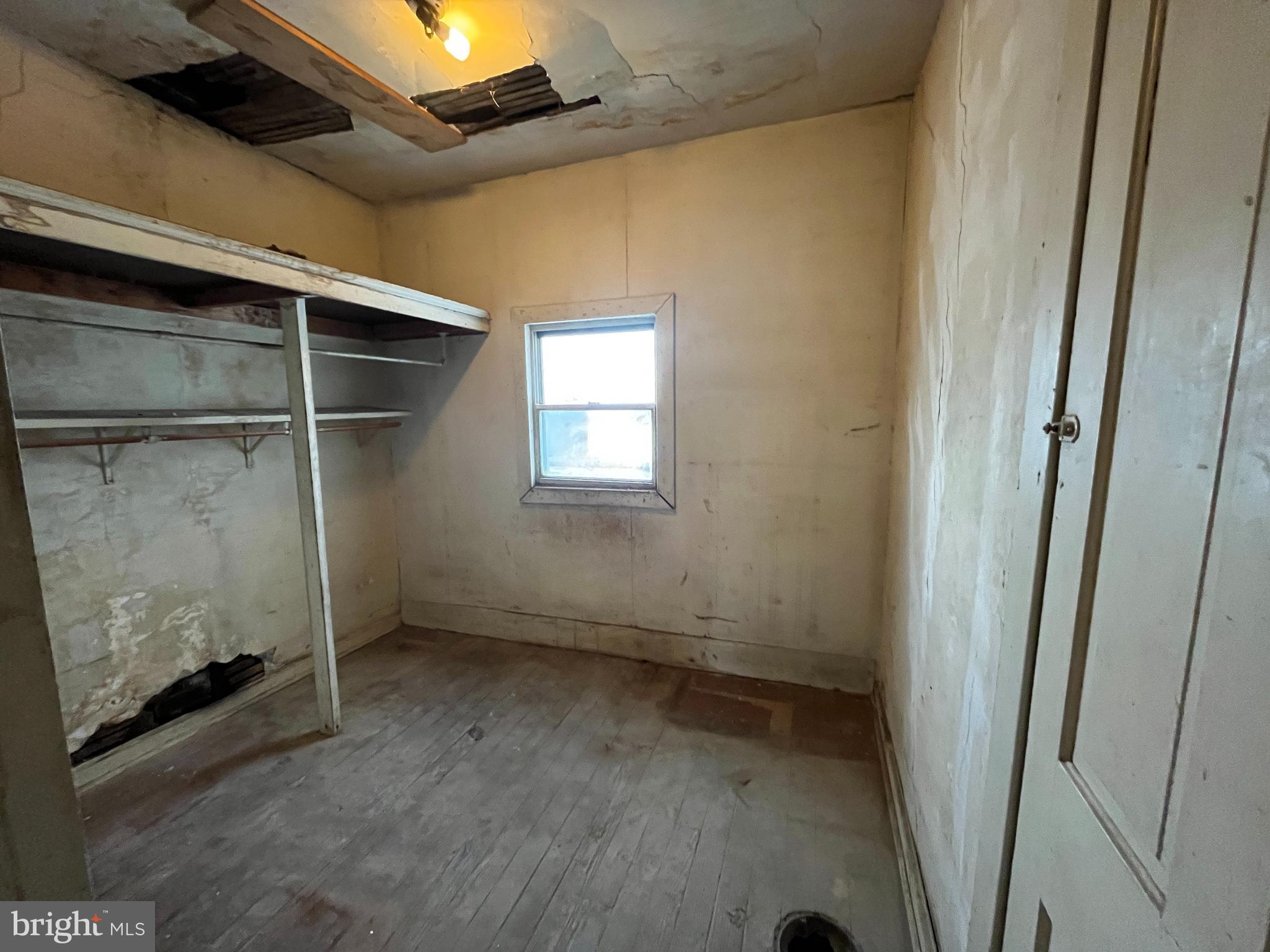 WHITMAN - Residential