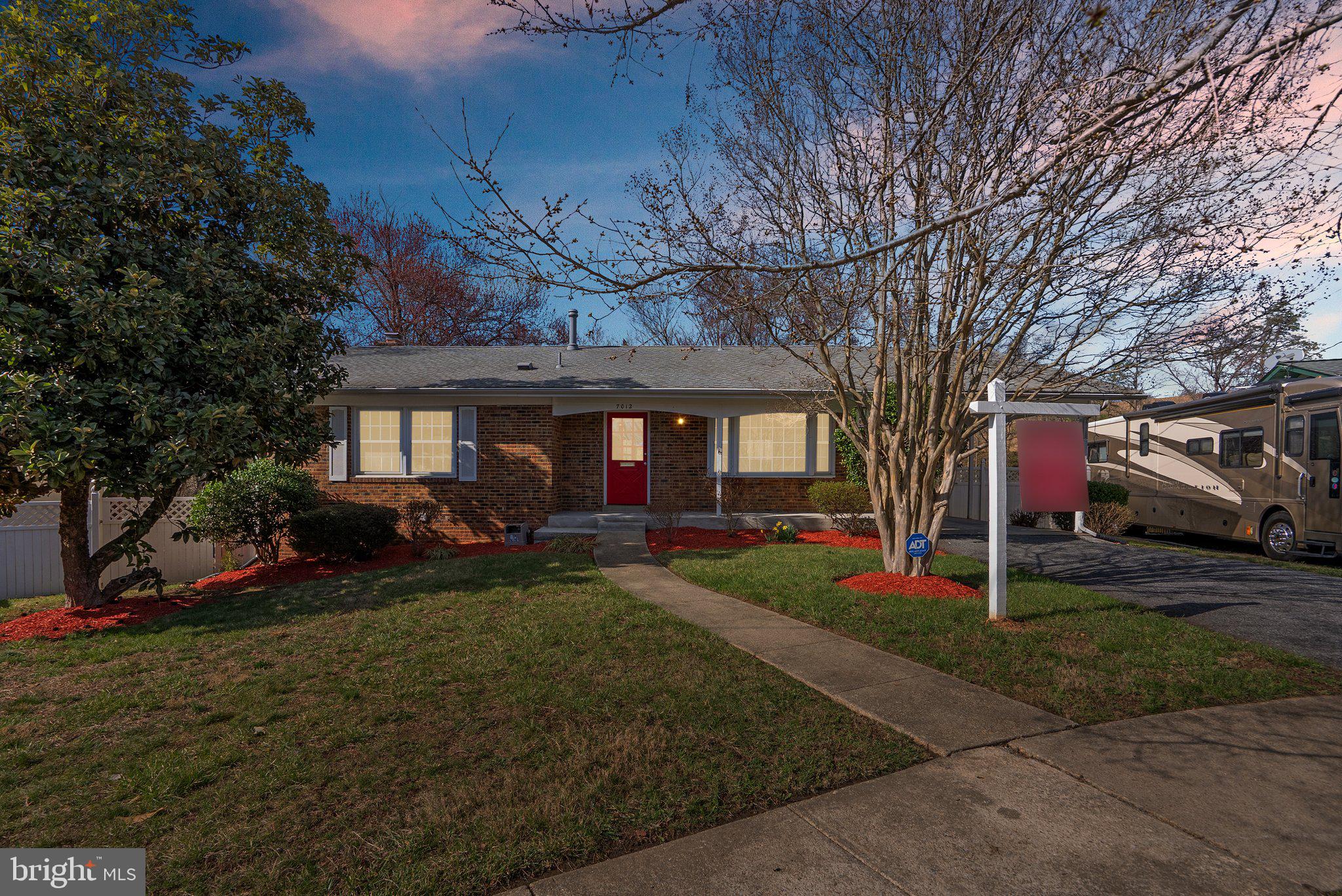 7012 NASHVILLE COURT