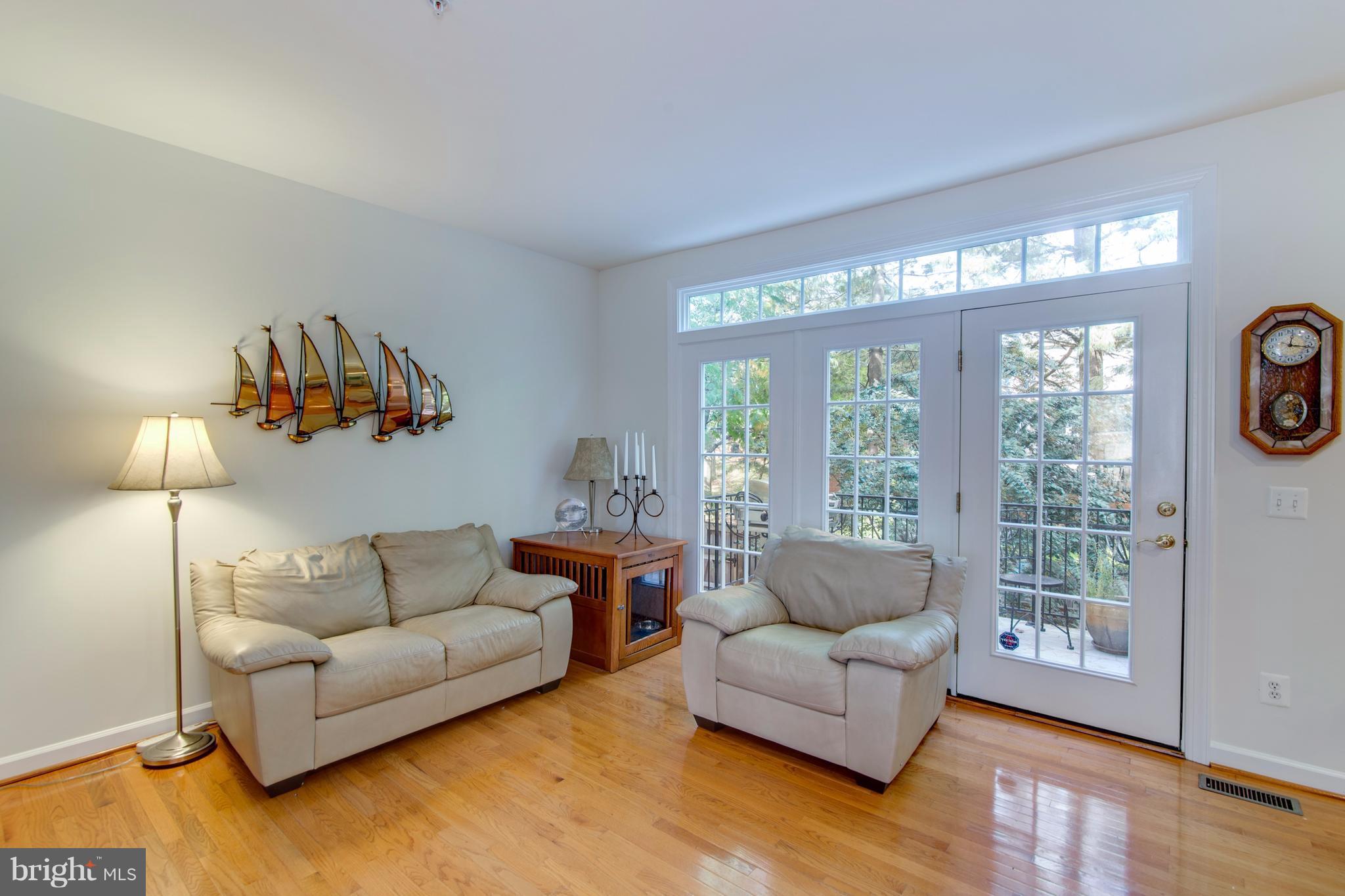 MADISON MANOR - Residential