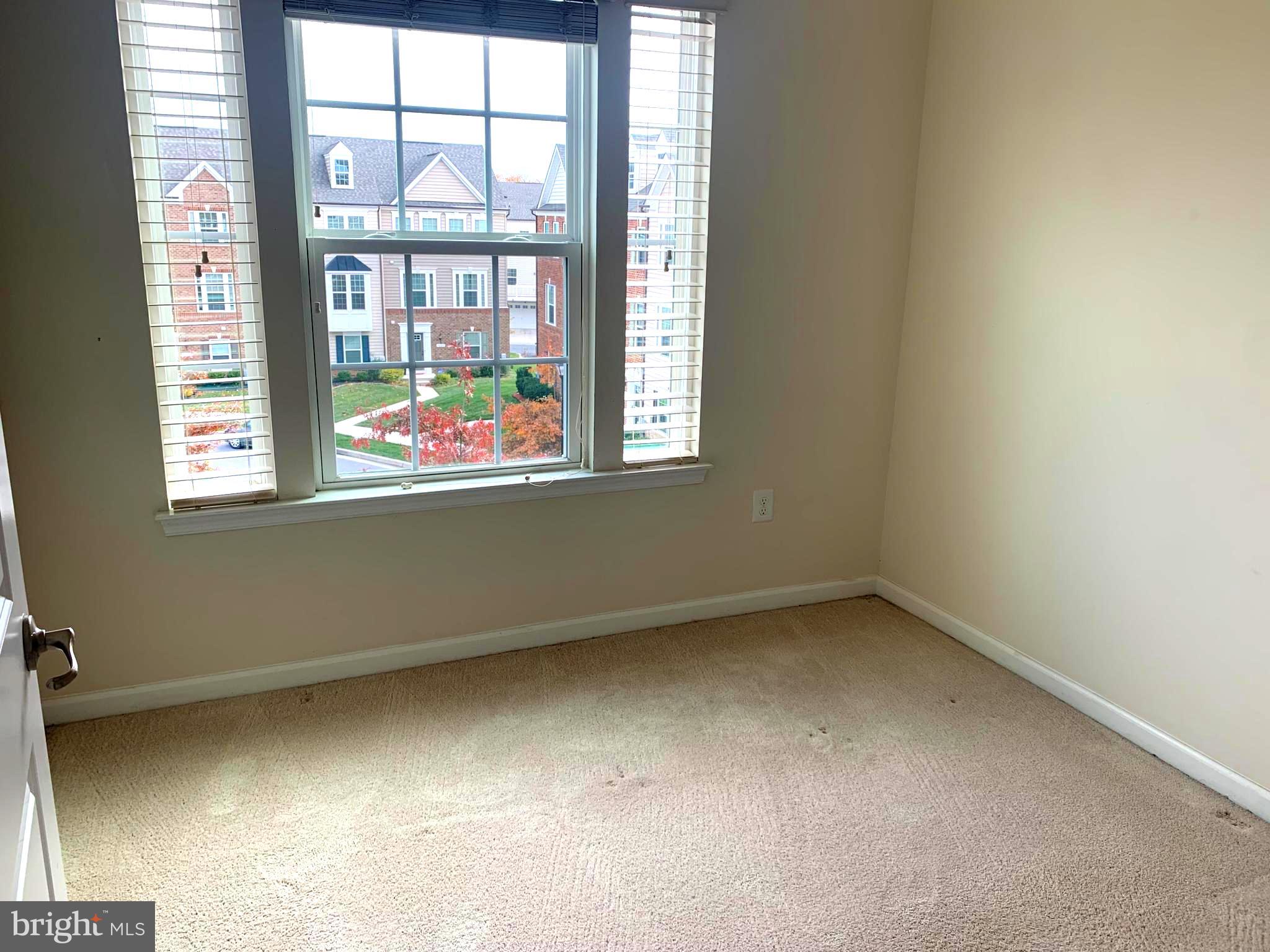 BALLARD GREEN - Residential Lease