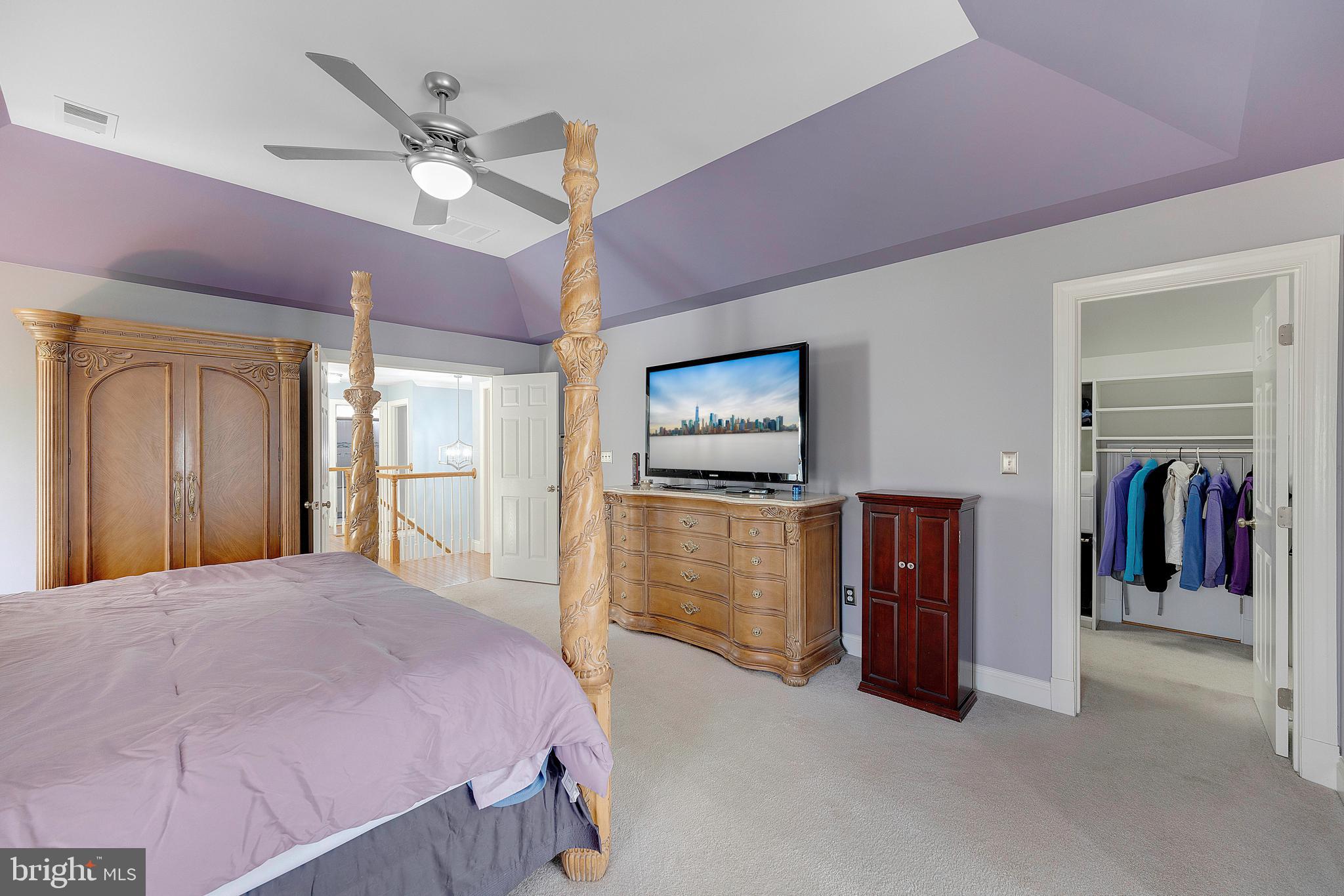 CLIFTON MEADOWS - Residential