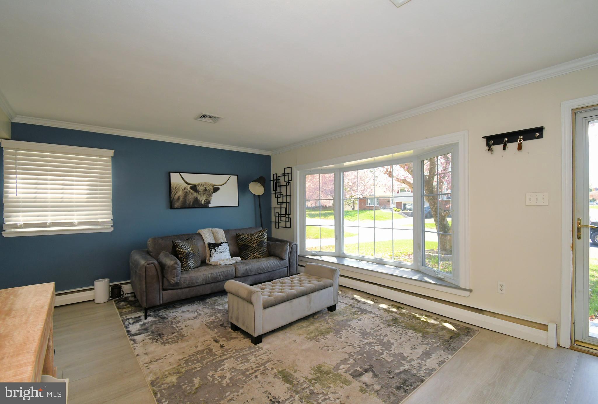 PENNSBURY HGTS - Residential