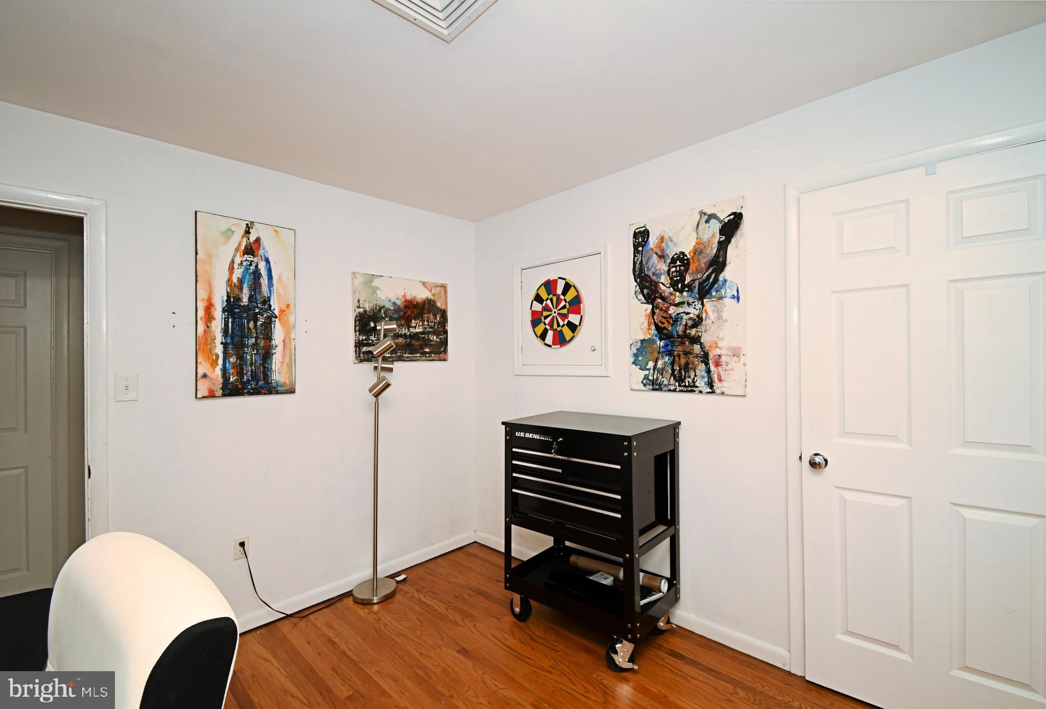 PENNSBURY HGTS - Residential