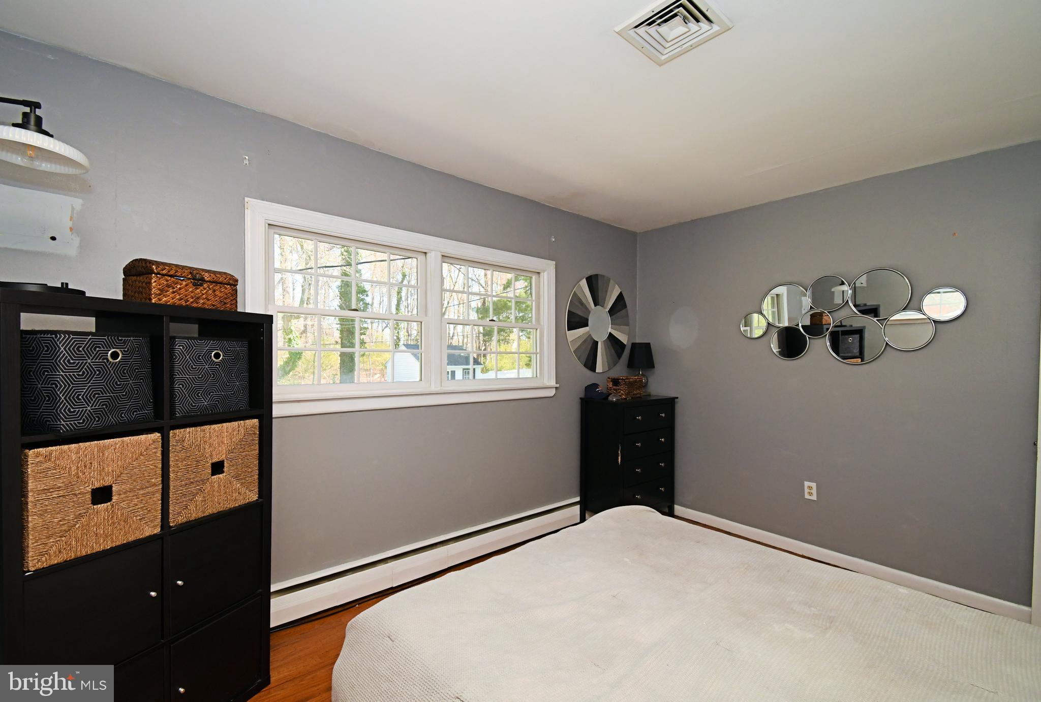 PENNSBURY HGTS - Residential