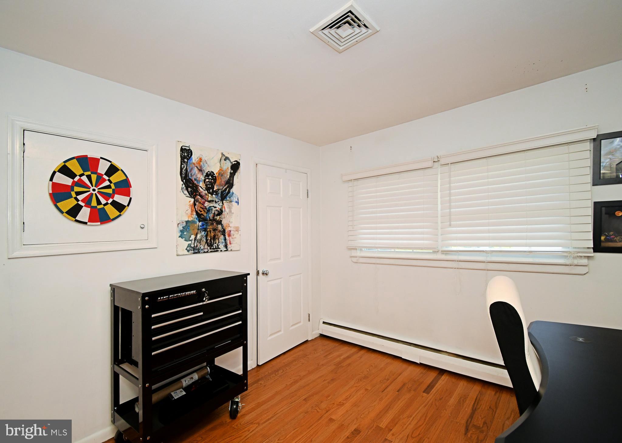 PENNSBURY HGTS - Residential