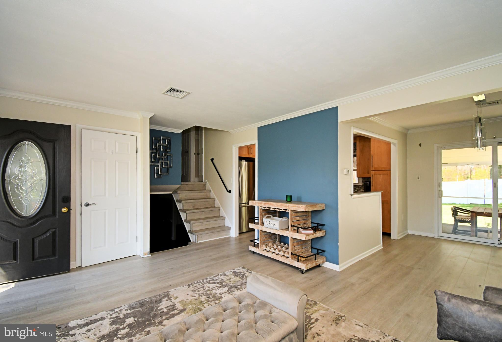 PENNSBURY HGTS - Residential