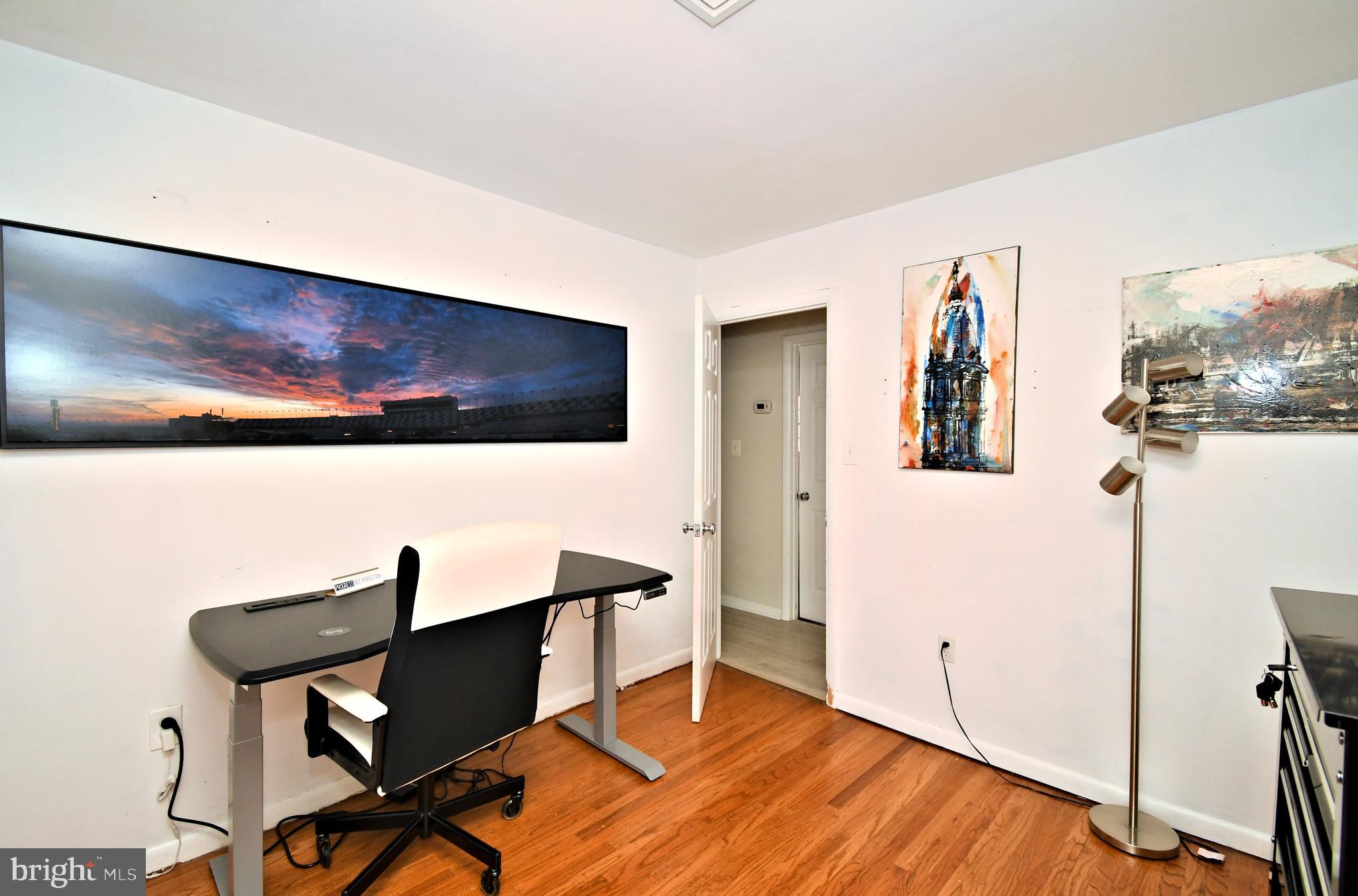 PENNSBURY HGTS - Residential