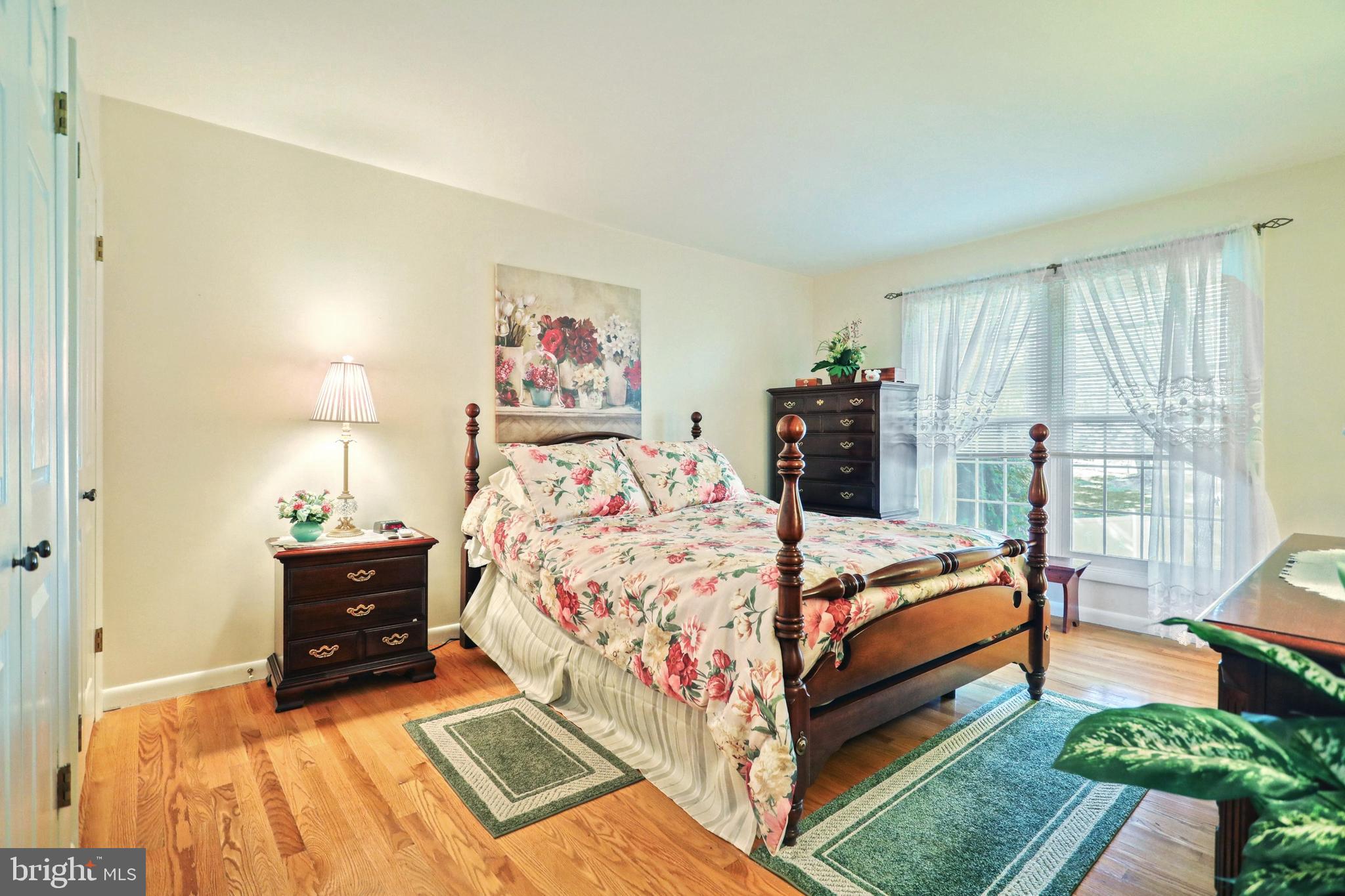 MARLBOROUGH WEST - Residential