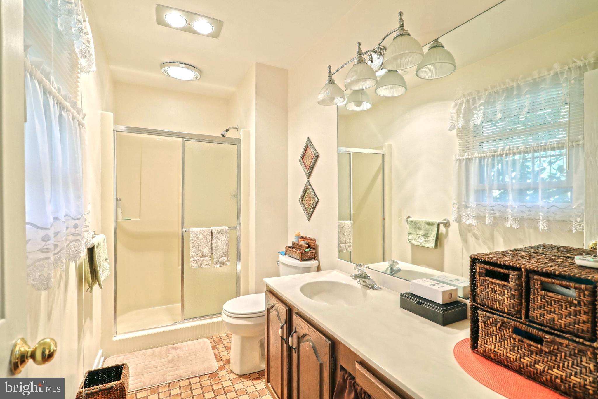 MARLBOROUGH WEST - Residential