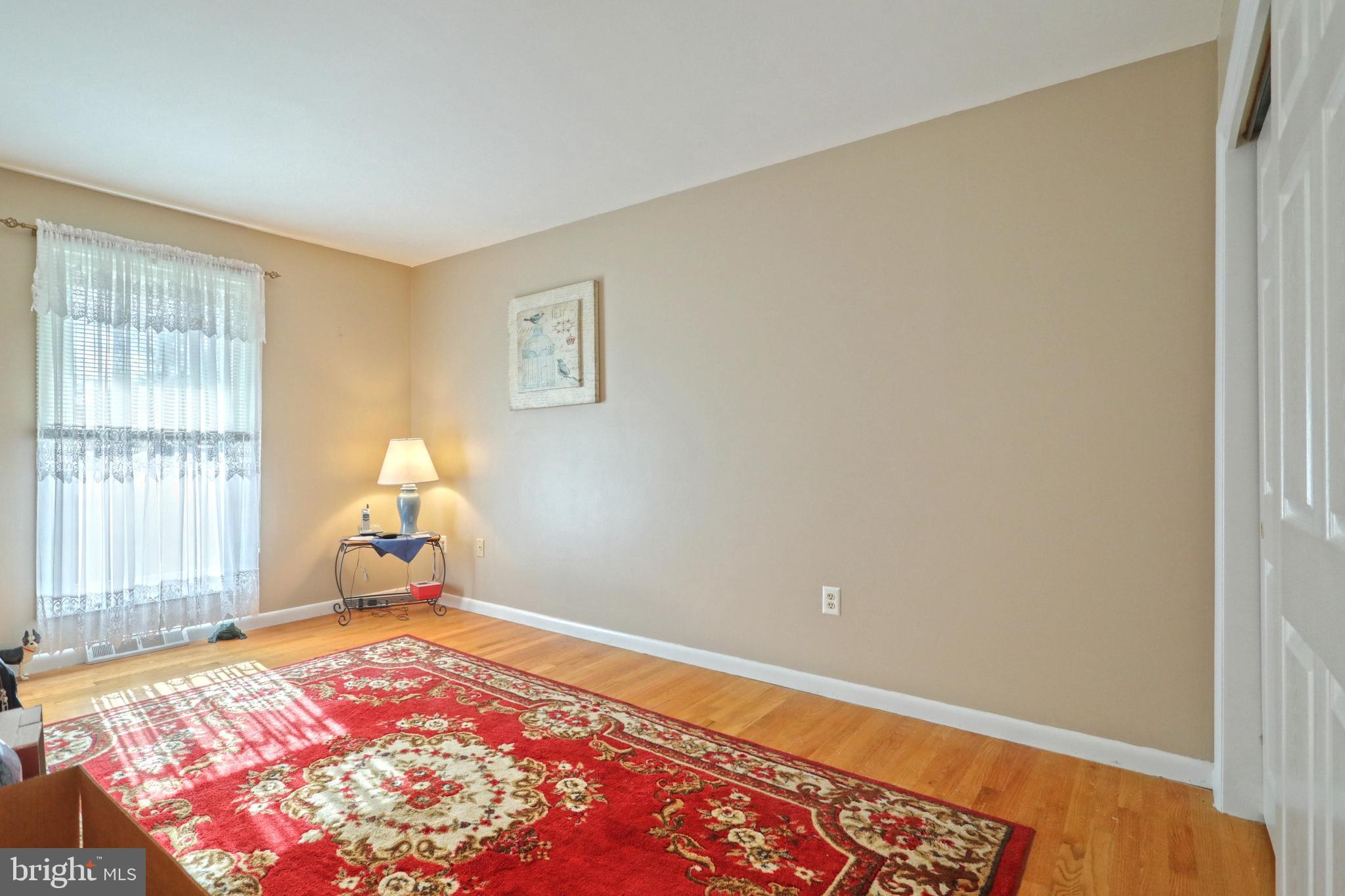 MARLBOROUGH WEST - Residential