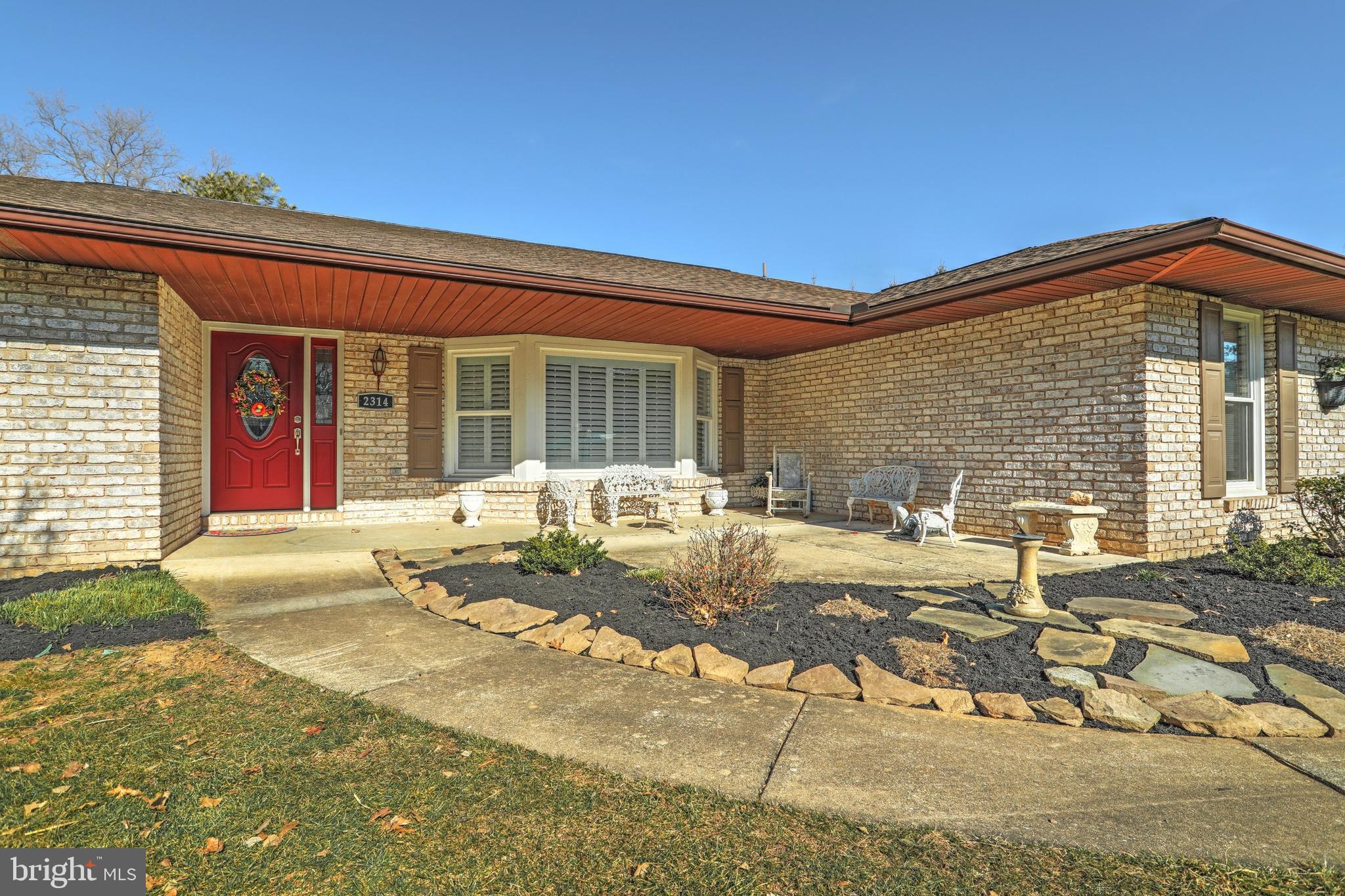 MARLBOROUGH WEST - Residential