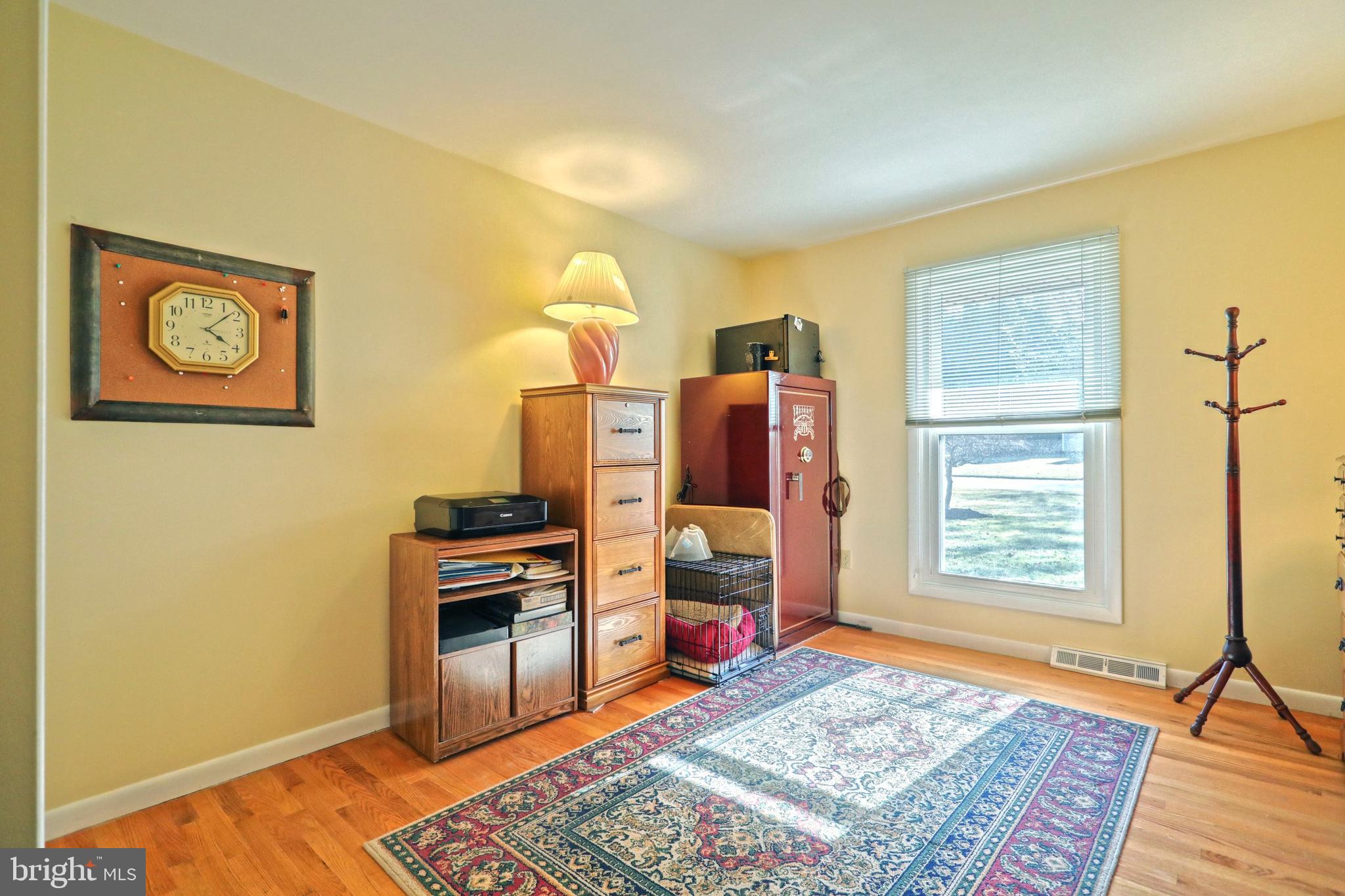 MARLBOROUGH WEST - Residential