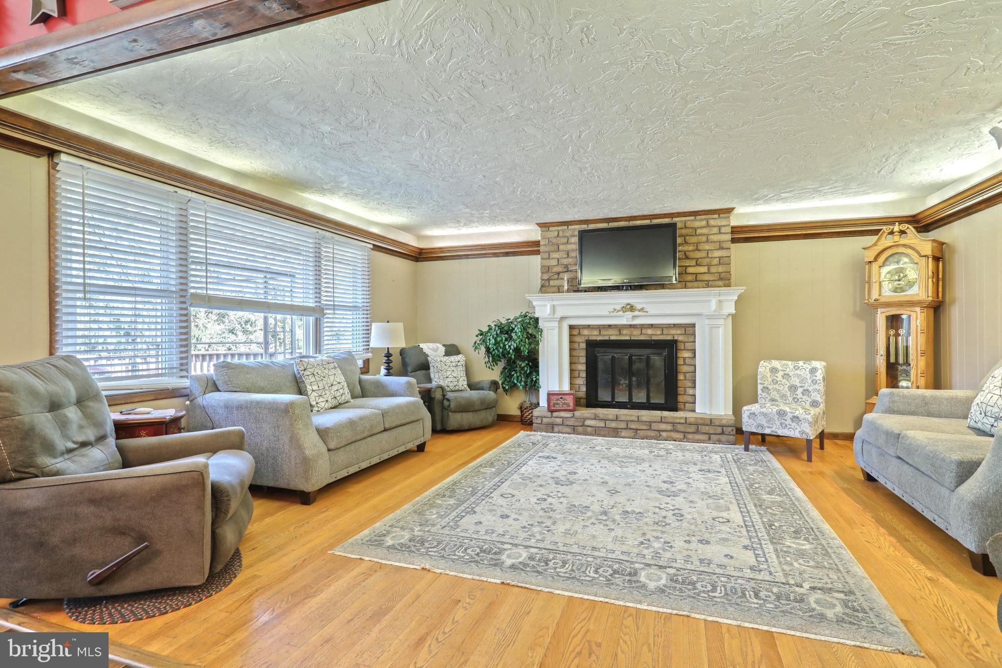 MARLBOROUGH WEST - Residential