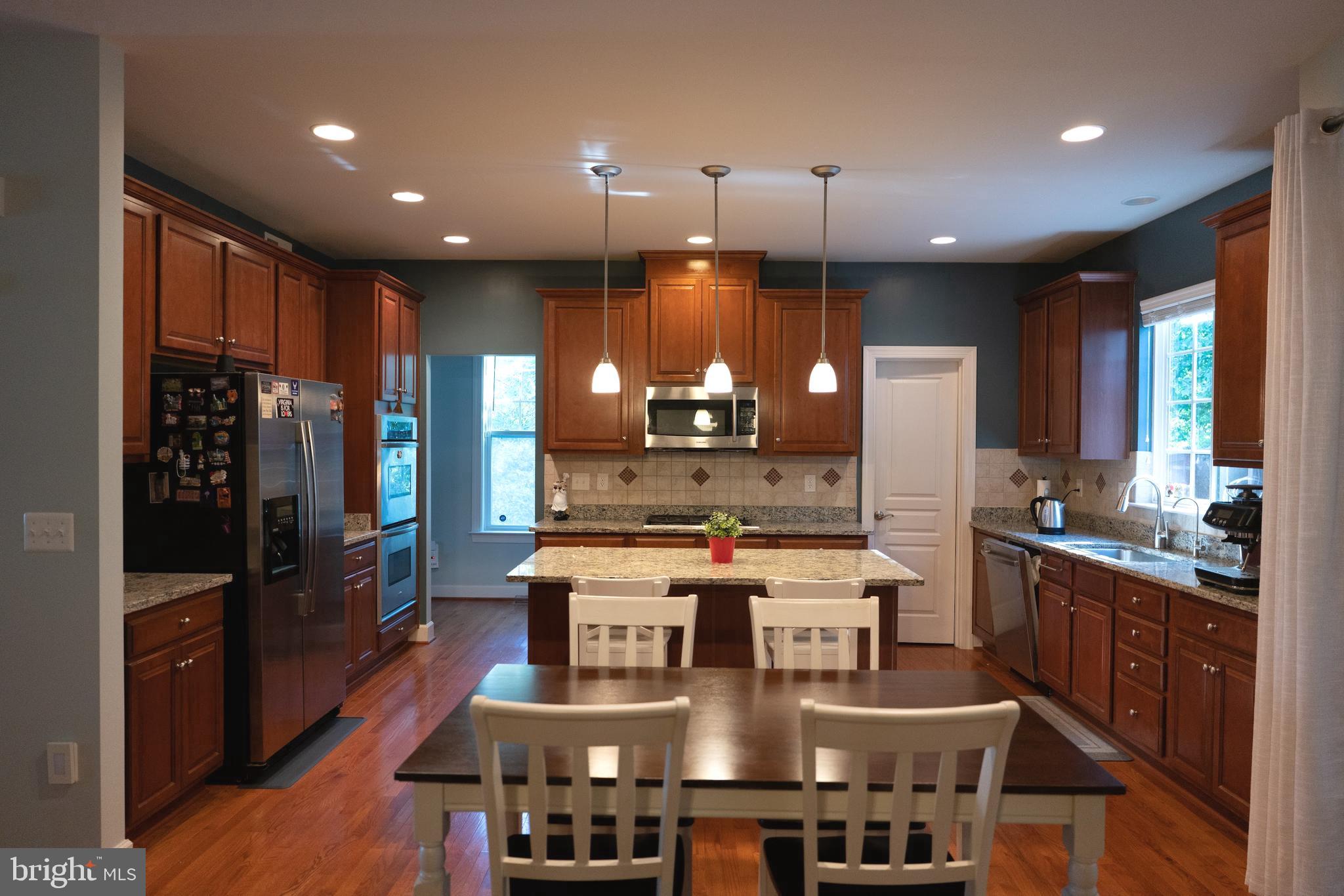 GEORGES ESTATES - Residential Lease