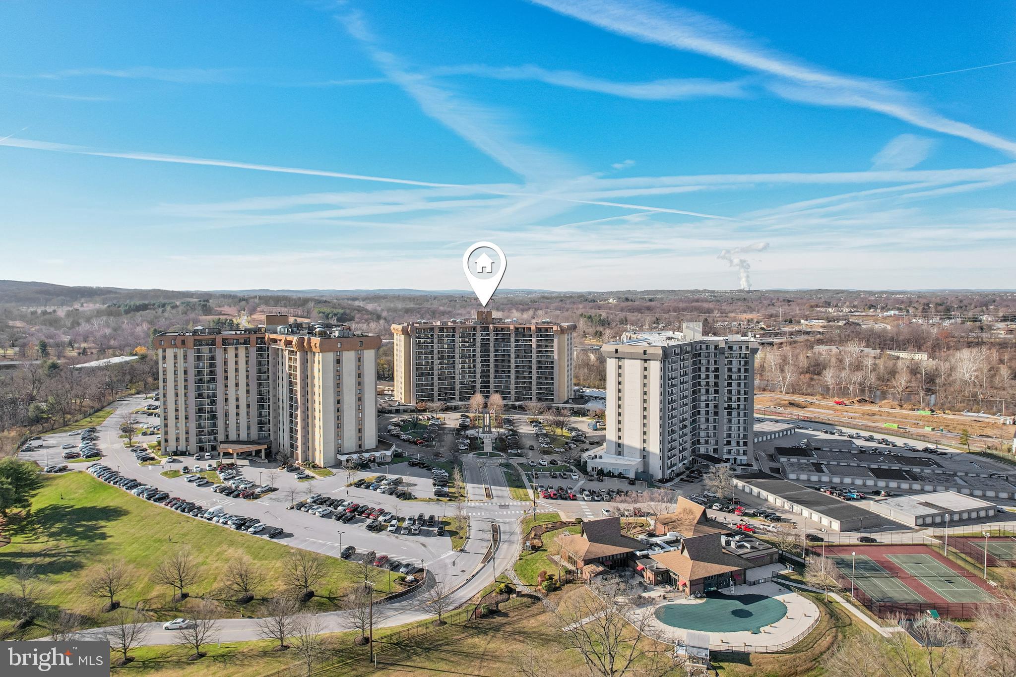 VALLEY FORGE TOWER - Residential
