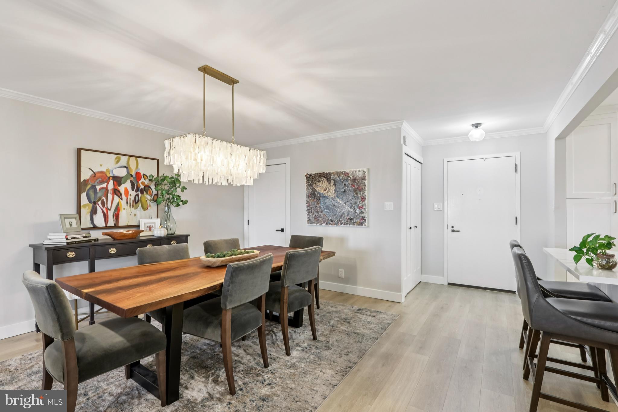 VALLEY FORGE TOWER - Residential