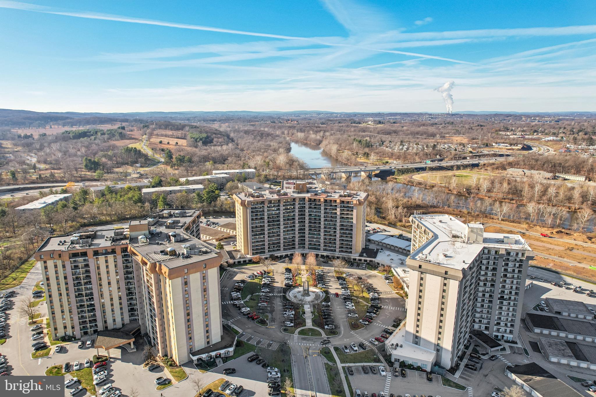 VALLEY FORGE TOWER - Residential