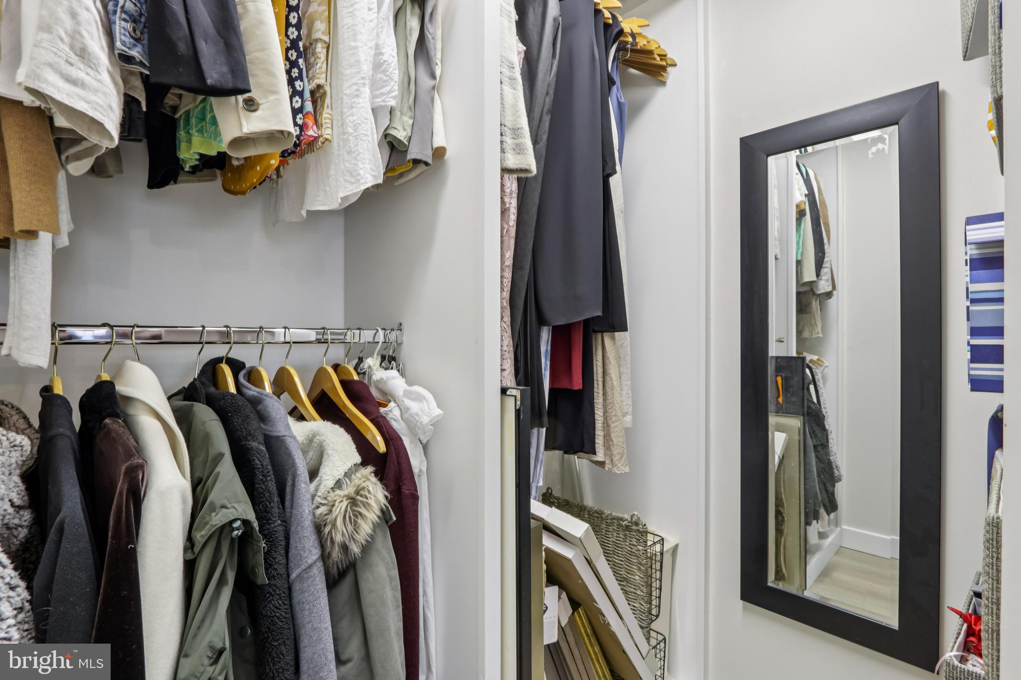 VALLEY FORGE TOWER - Residential