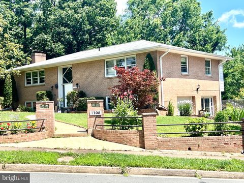 7108 WALDORF LANE FALLS CHURCH VA 22046