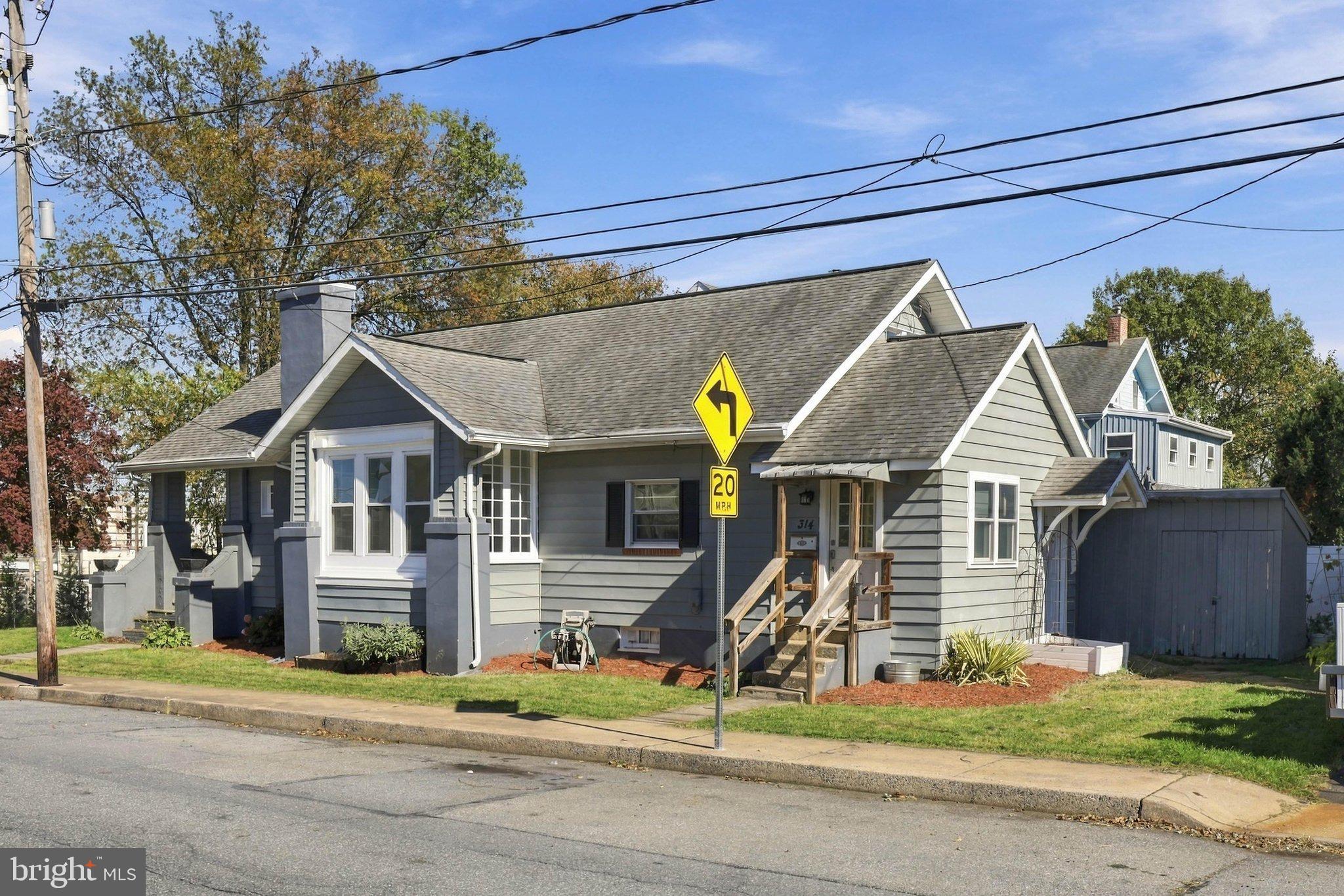 314 CHOCOLATE AVENUE