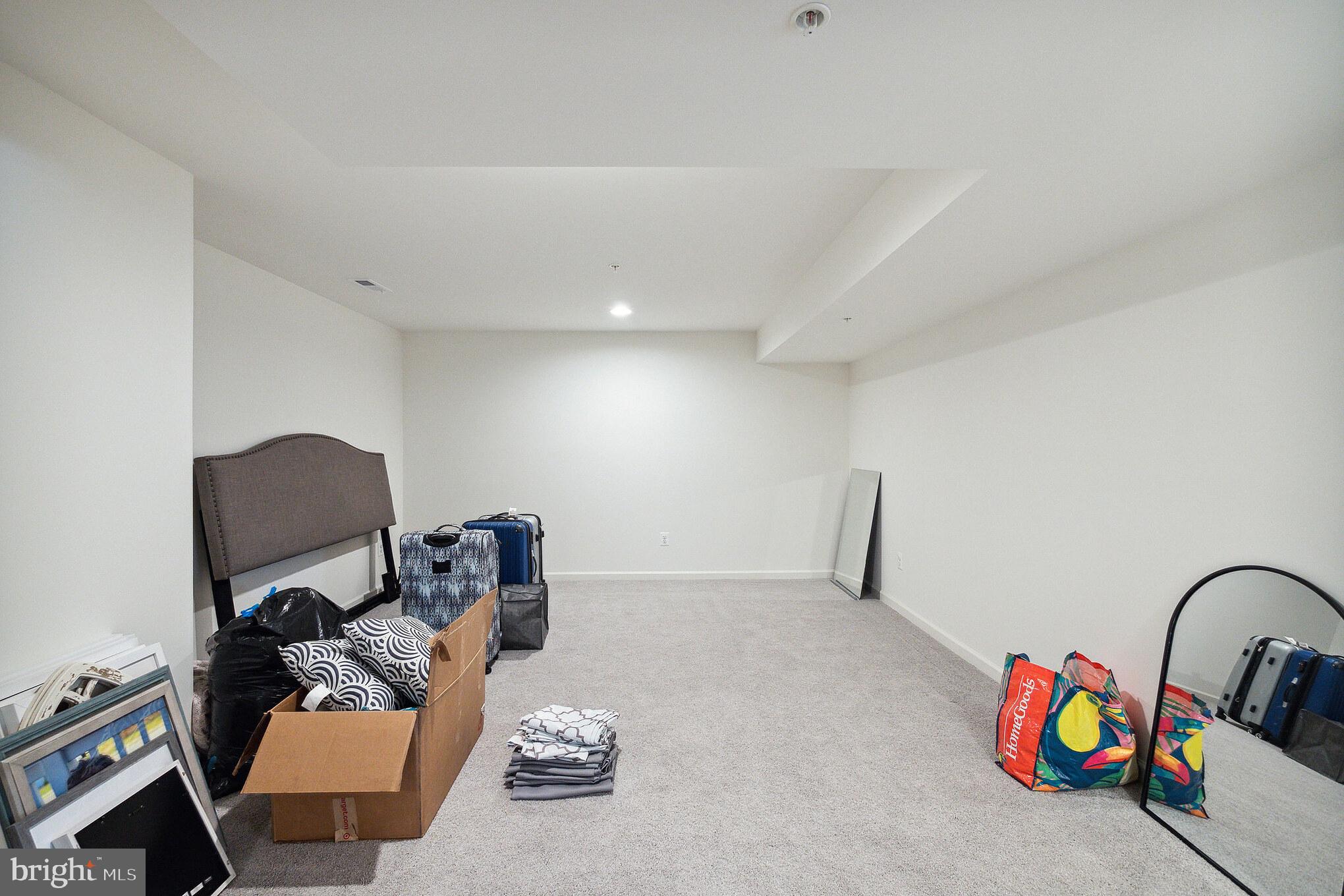 WESTFIELDS - Residential