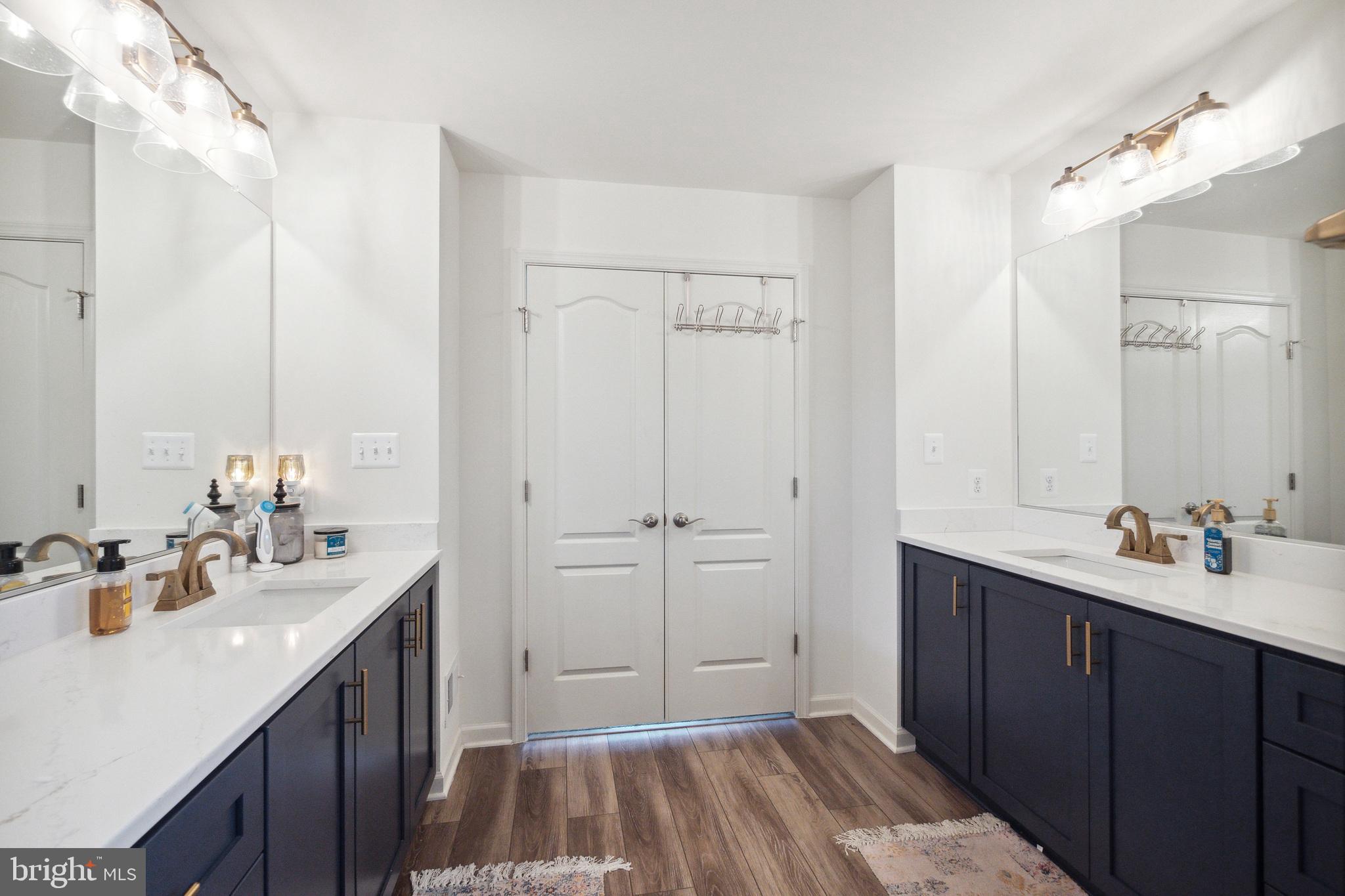 WESTFIELDS - Residential