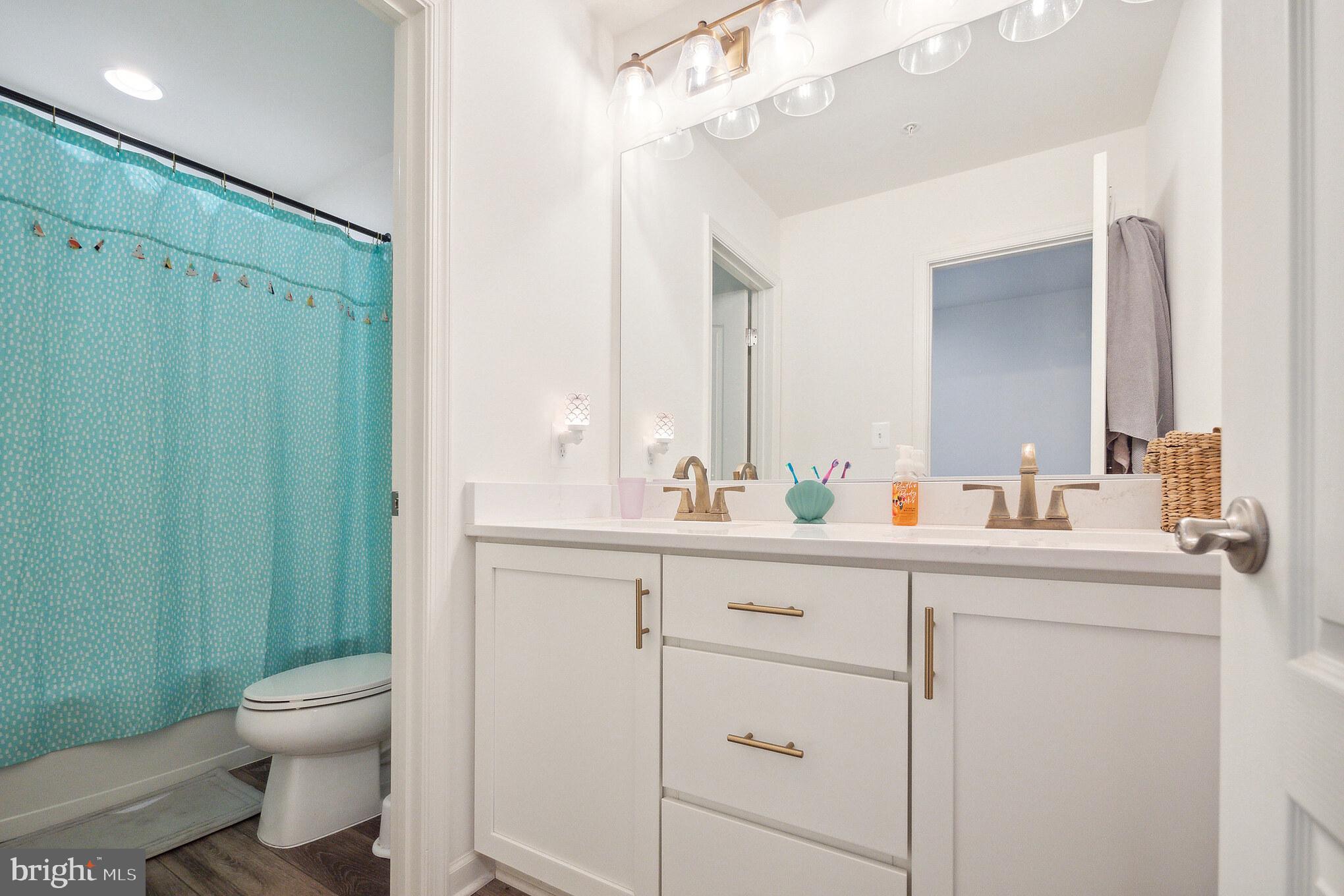 WESTFIELDS - Residential