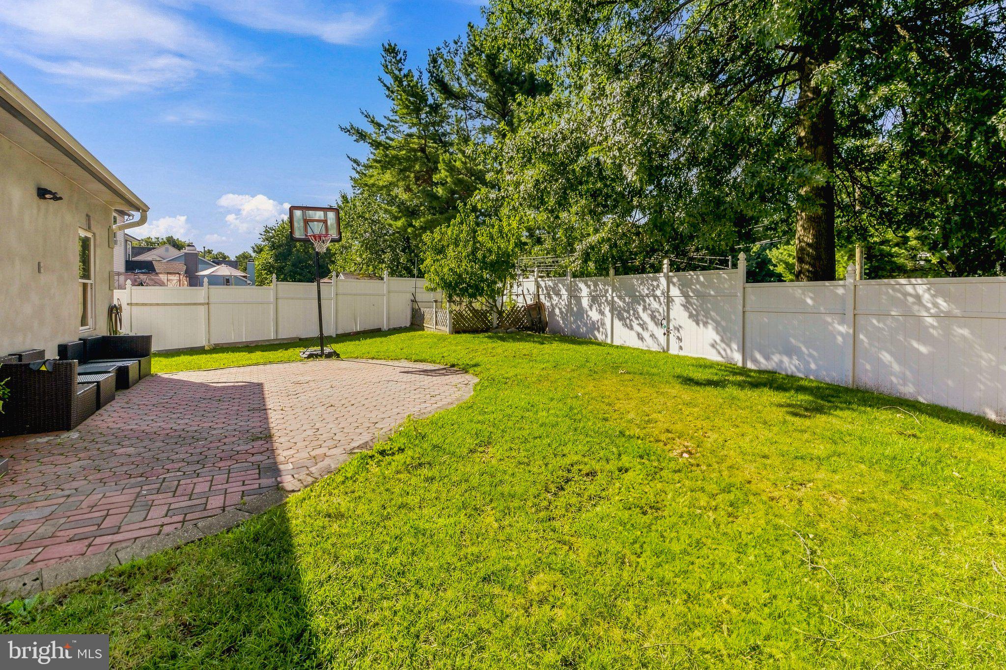 38 SLEEPY HOLLOW LANE