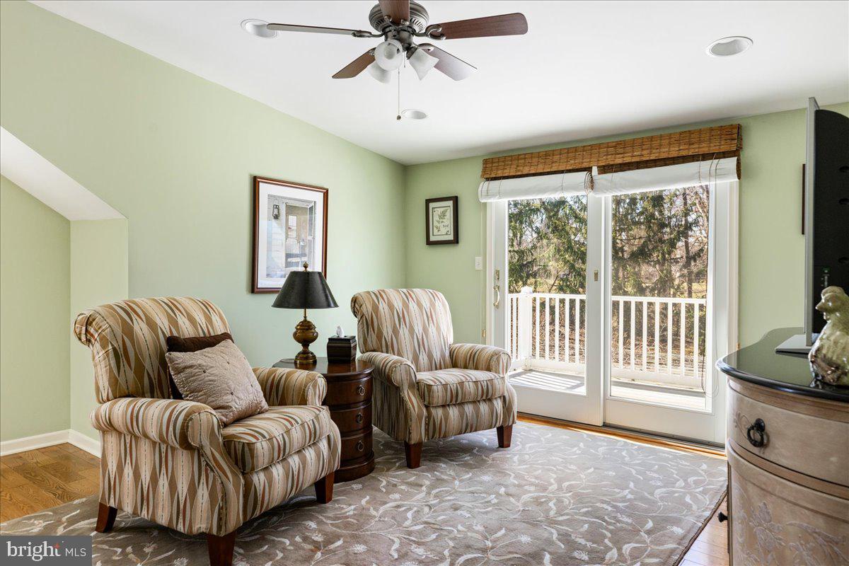 DOYLESTOWN - Residential