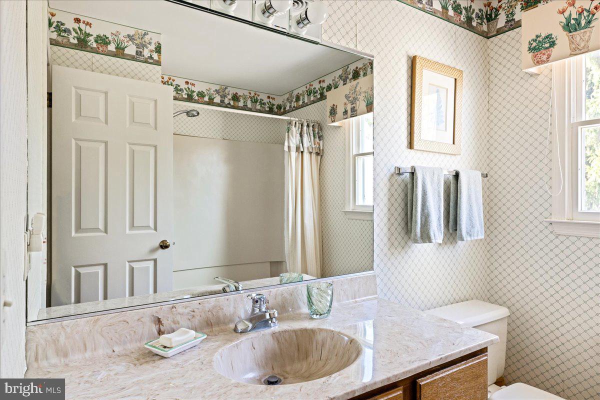 DOYLESTOWN - Residential