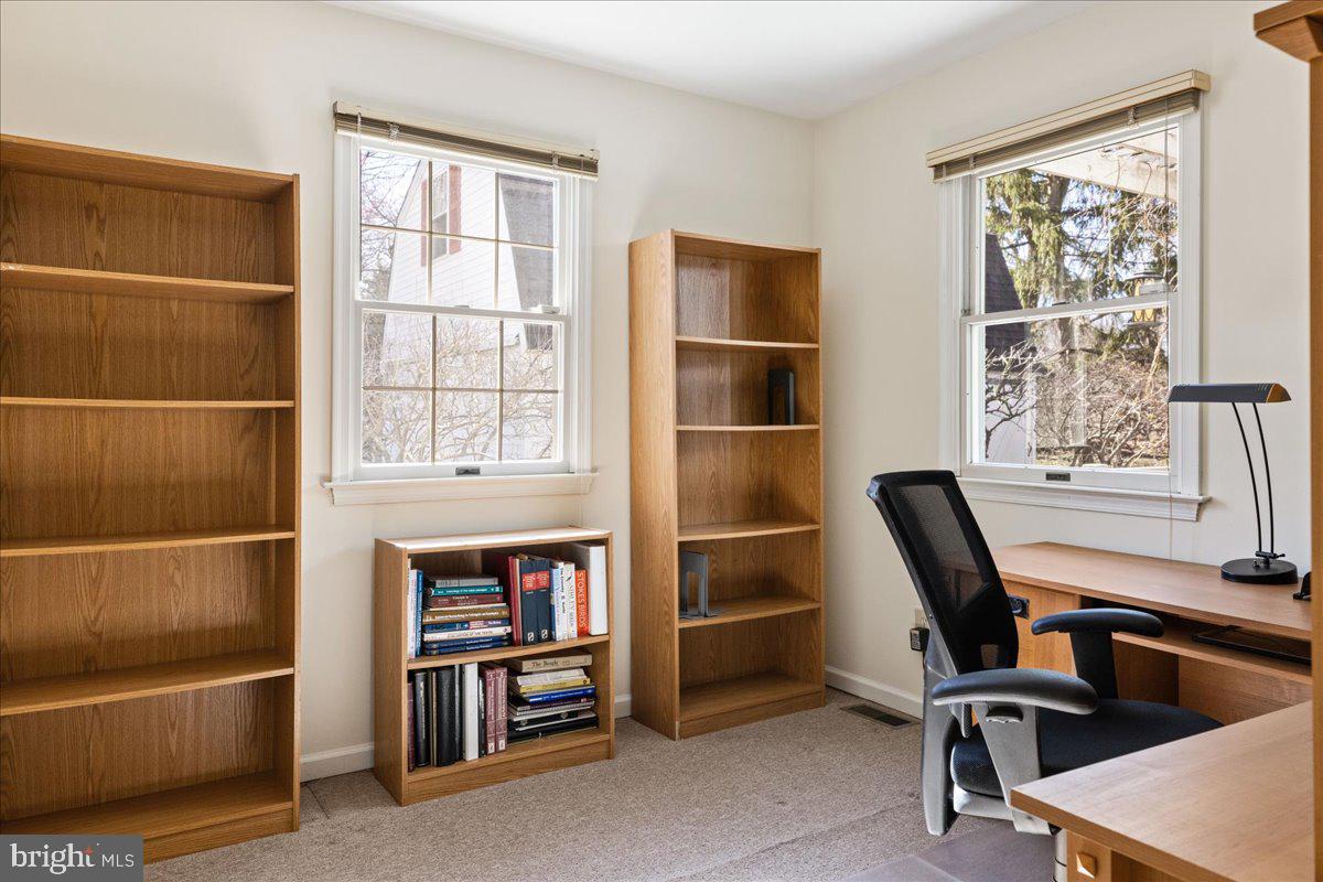 DOYLESTOWN - Residential