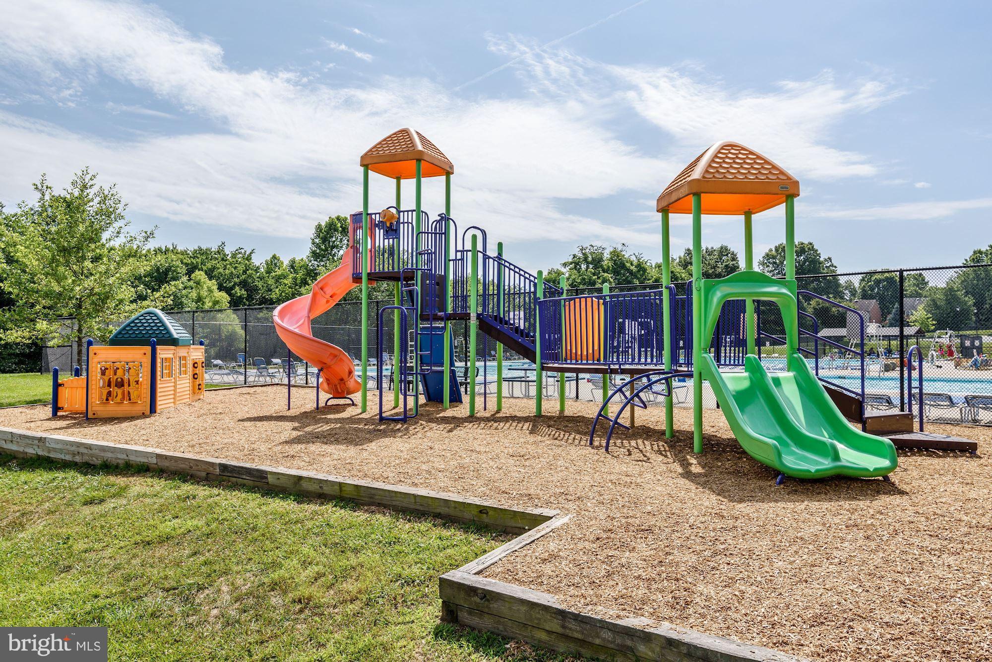 STEDWICK TOWNHOUSES - Residential