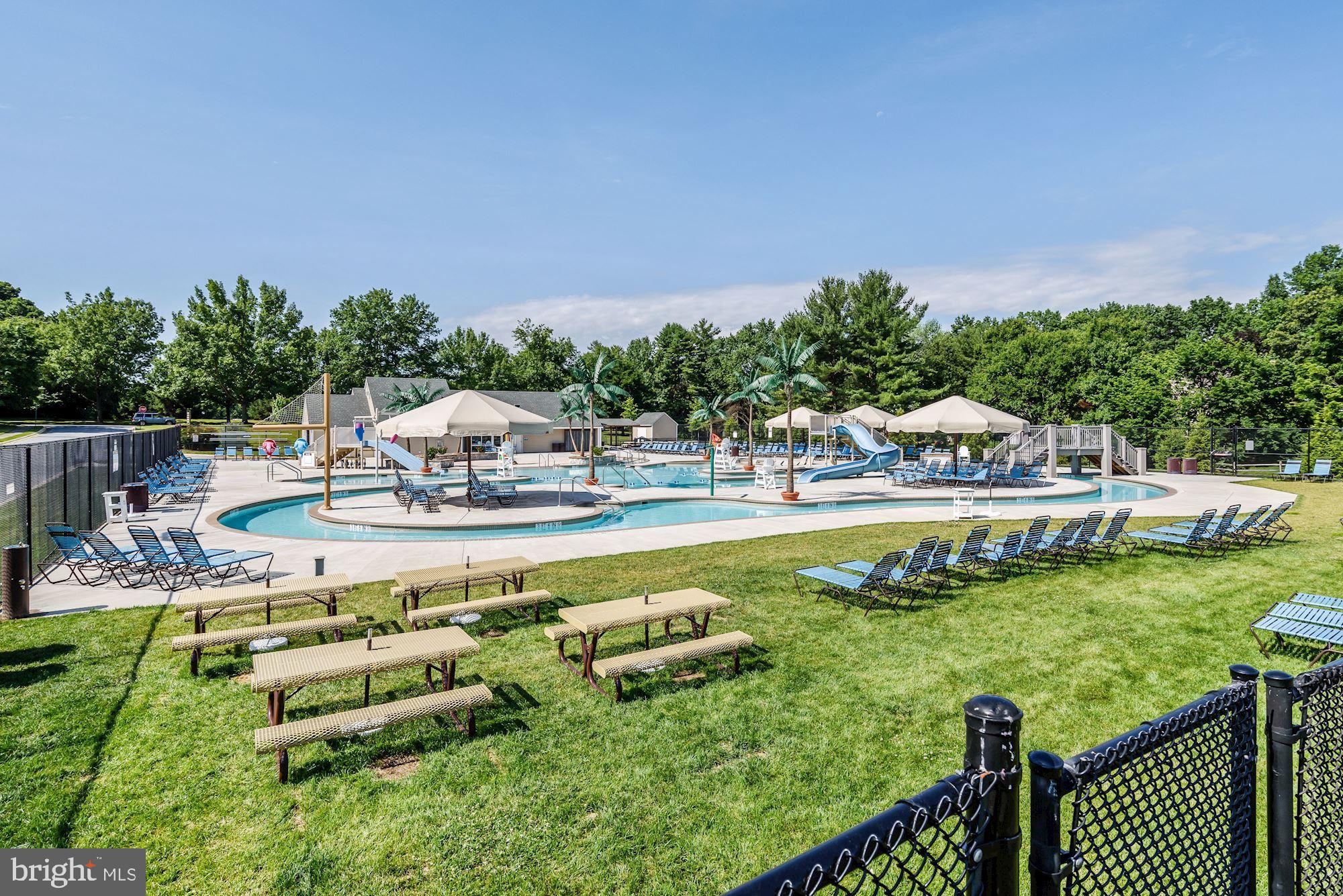 STEDWICK TOWNHOUSES - Residential