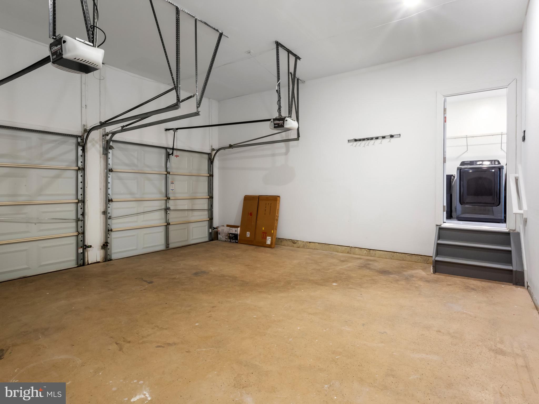 CHAPEL GROVE - Residential