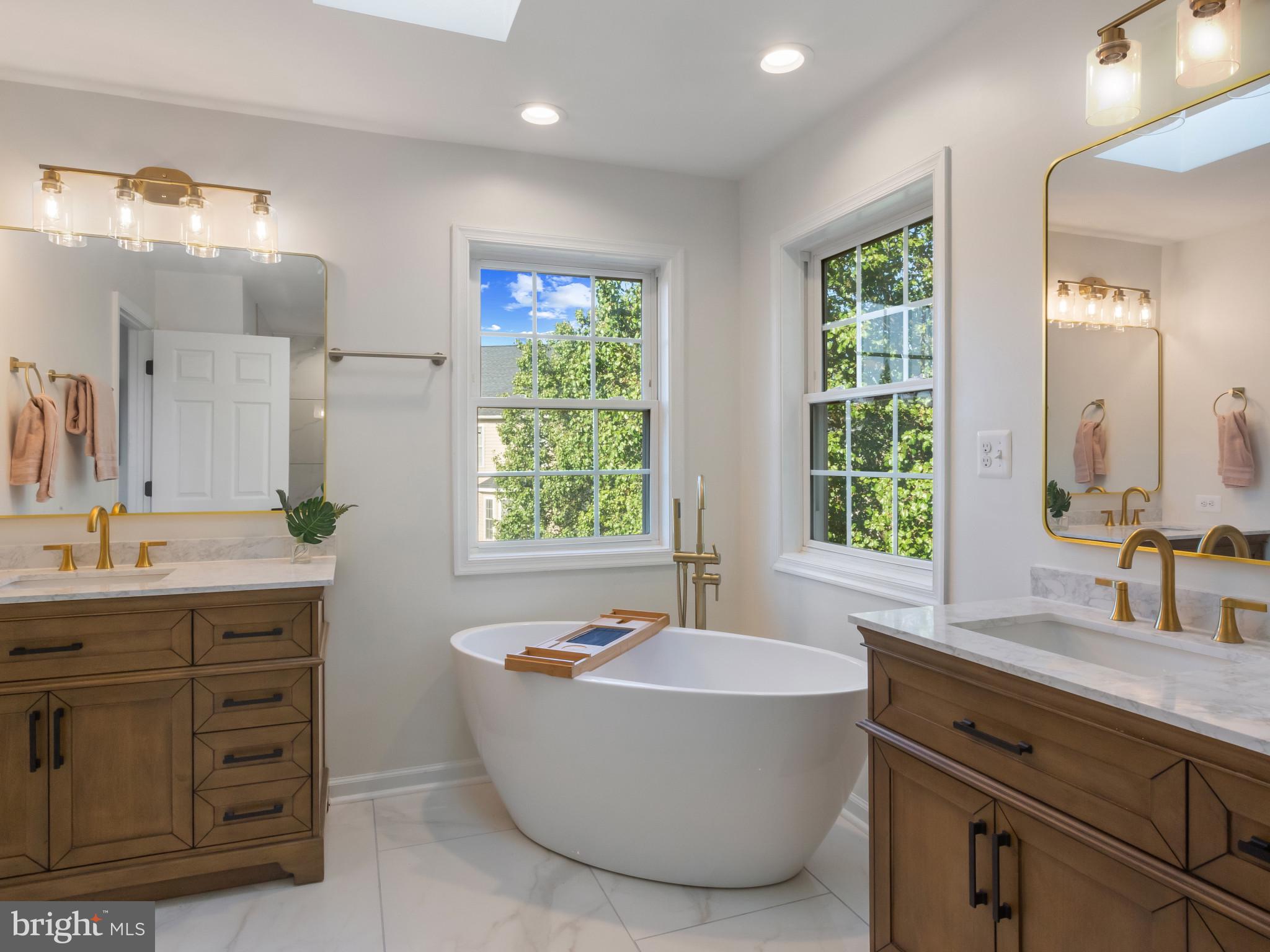 CHAPEL GROVE - Residential