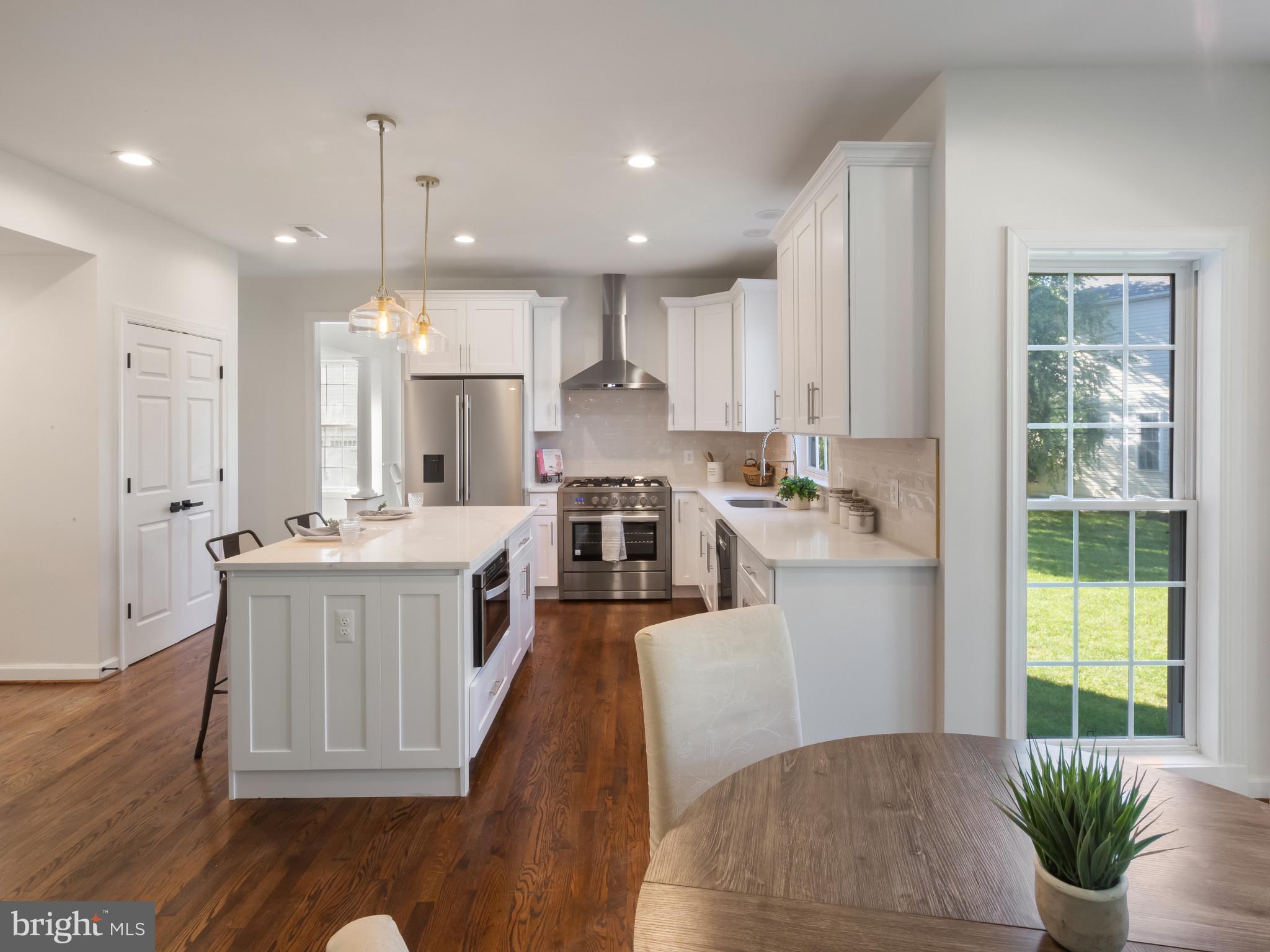 1612 WINESAPP DRIVE