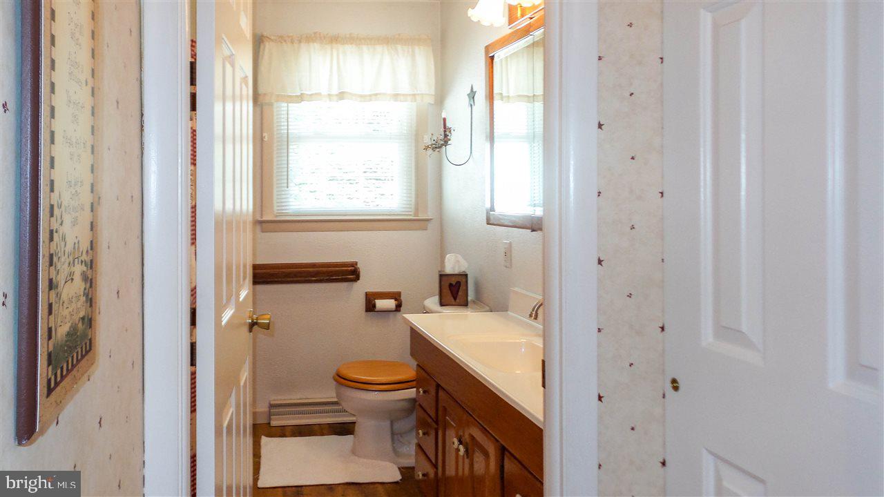 HAINES ACRES - Residential