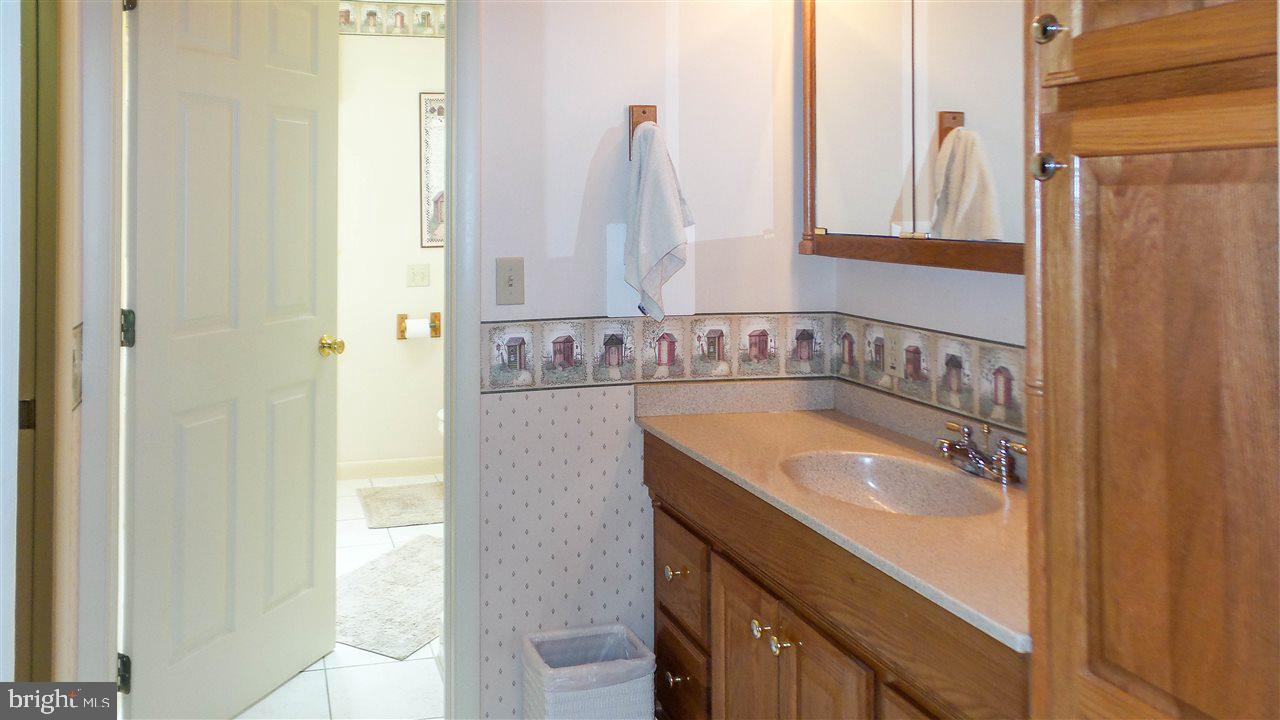 HAINES ACRES - Residential