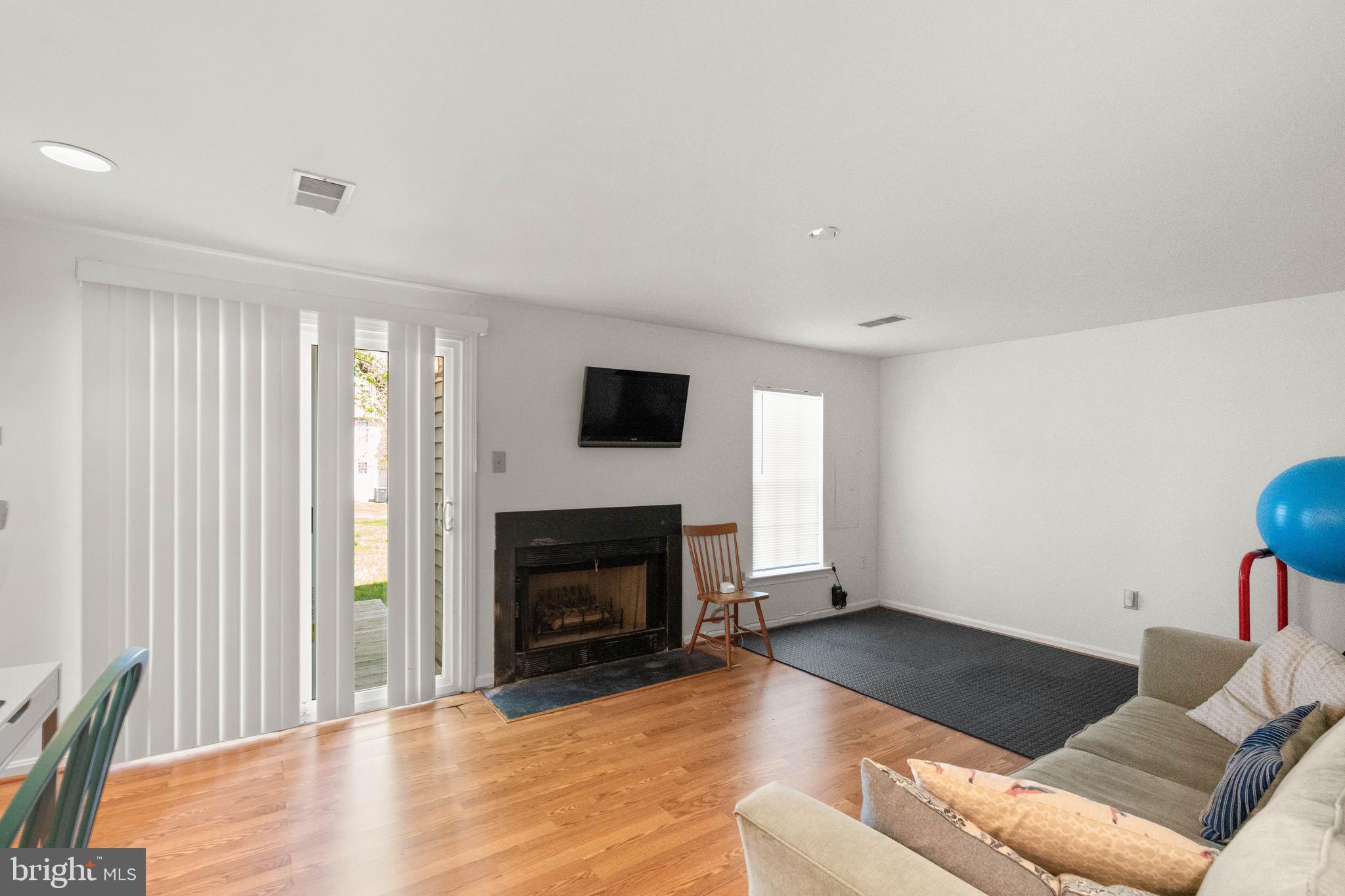 FOREST ESTATES - Residential