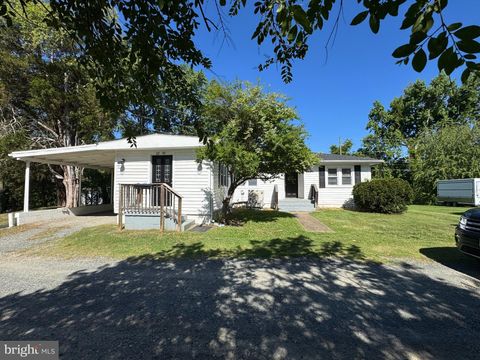 Townhouse For Rent - 22 Sunnyside Drive #101<br/> STAFFORD, VA 22554