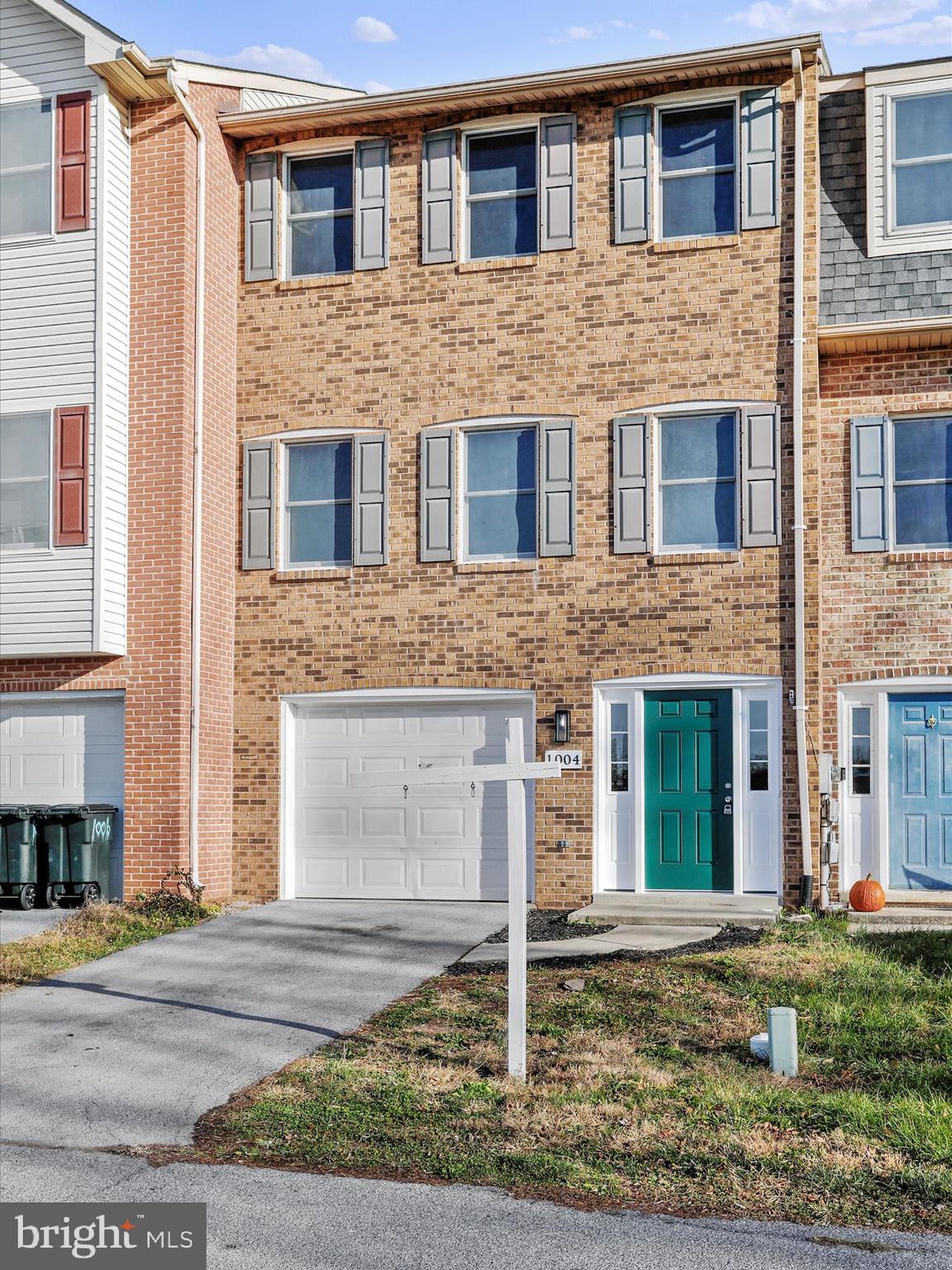 NORTH HAGERSTOWN - Residential