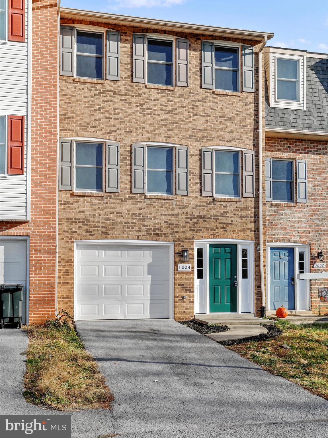 NORTH HAGERSTOWN - Residential