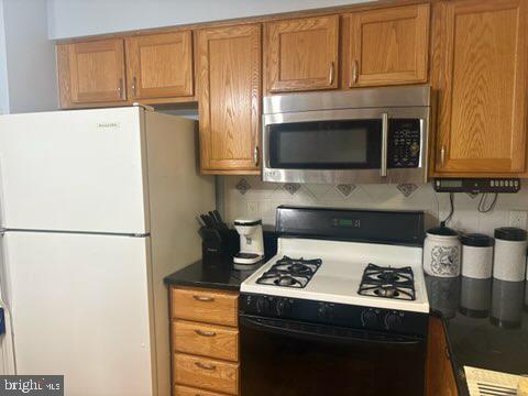 2715 PISCATAWAY RUN DR DRIVE