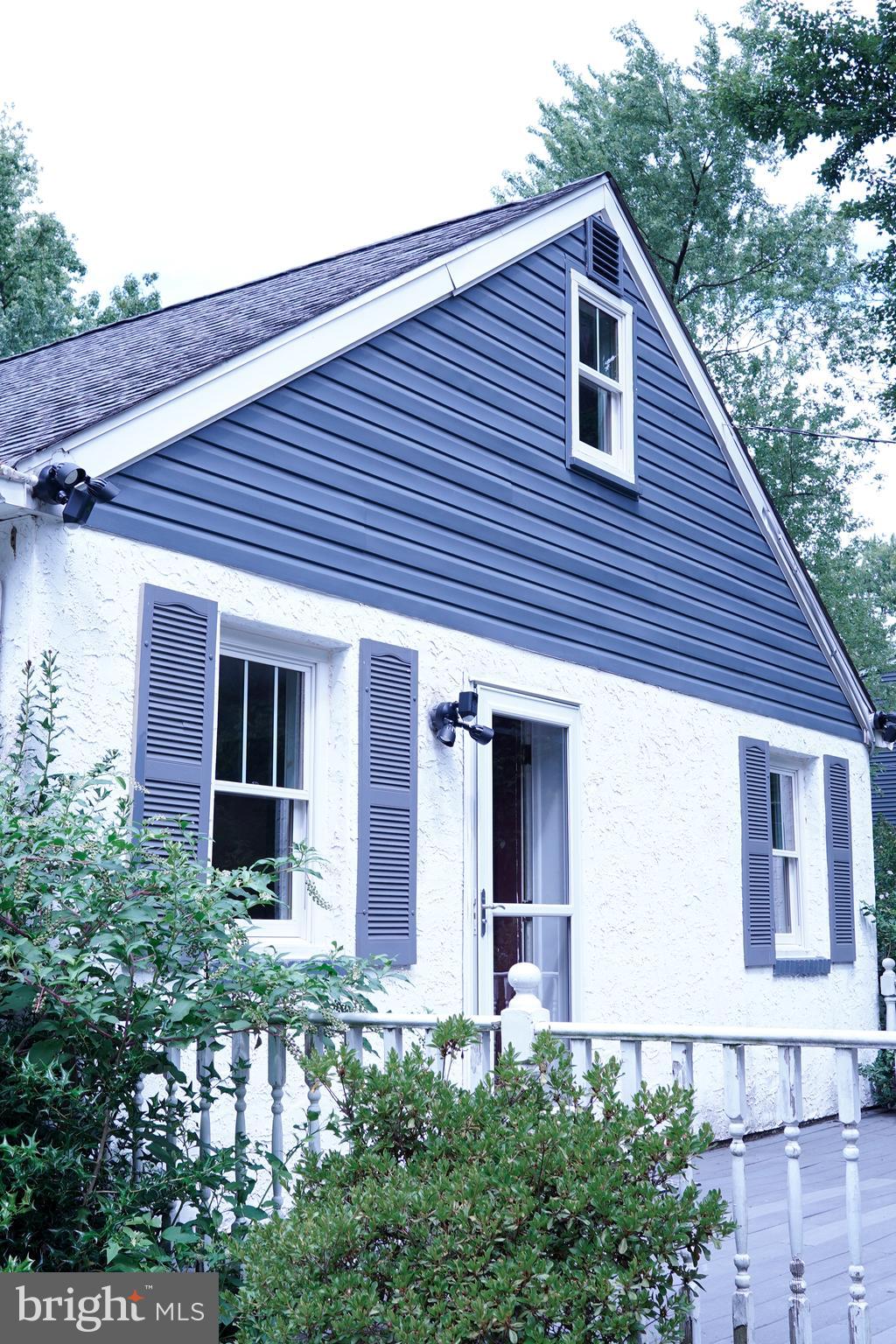 15 BEAVER AVENUE