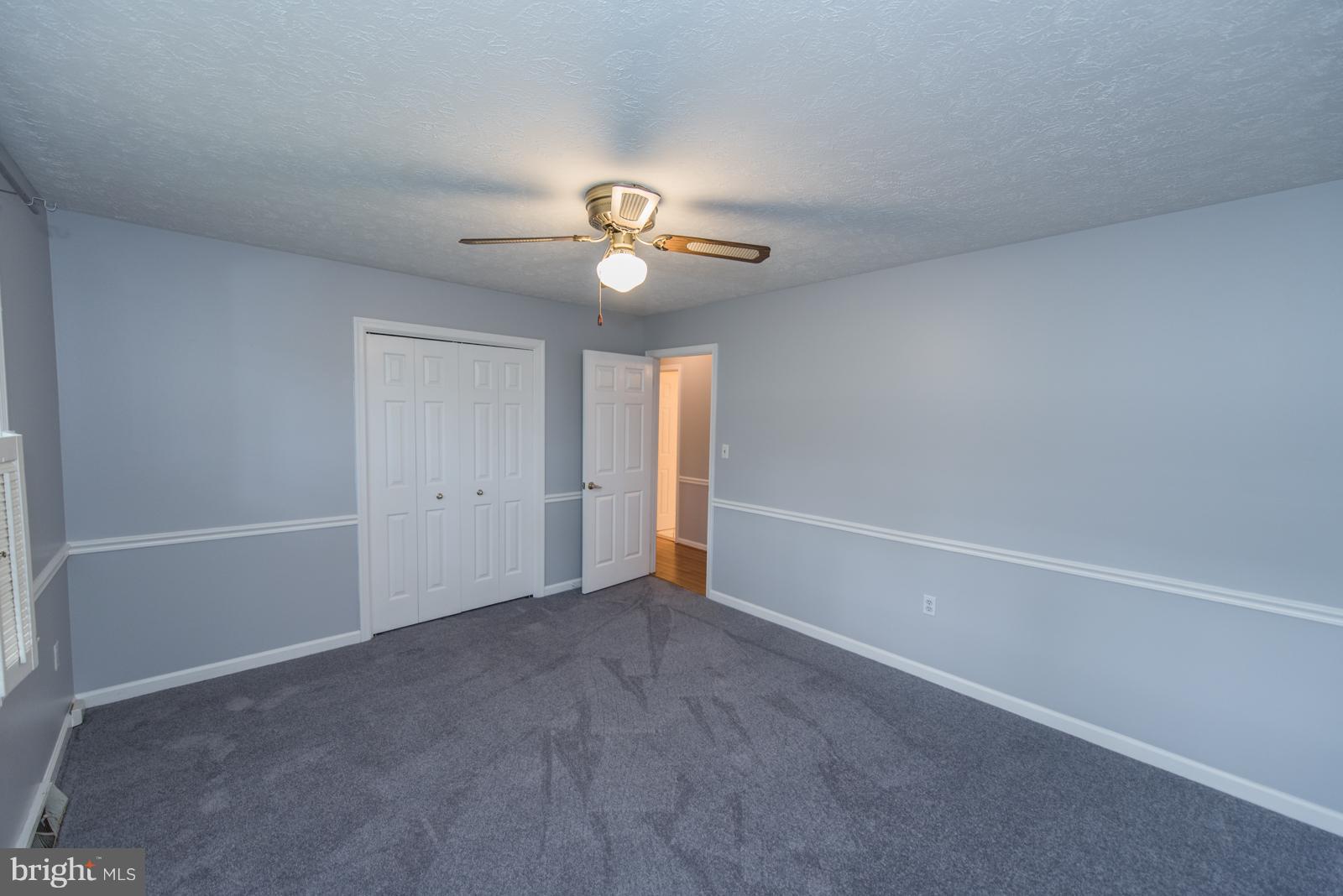 LAKESIDE ESTATES - Residential