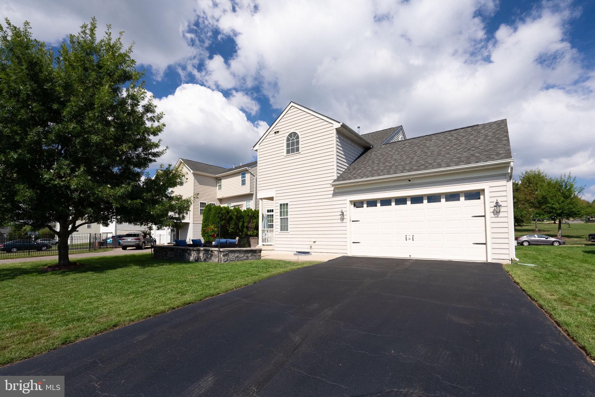 PORT POTOMAC - Residential Lease