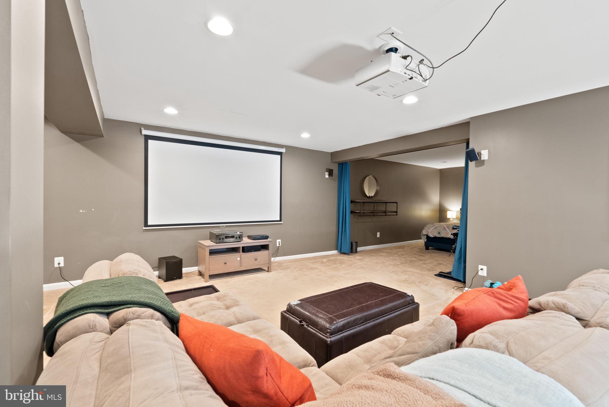 PORT POTOMAC - Residential Lease