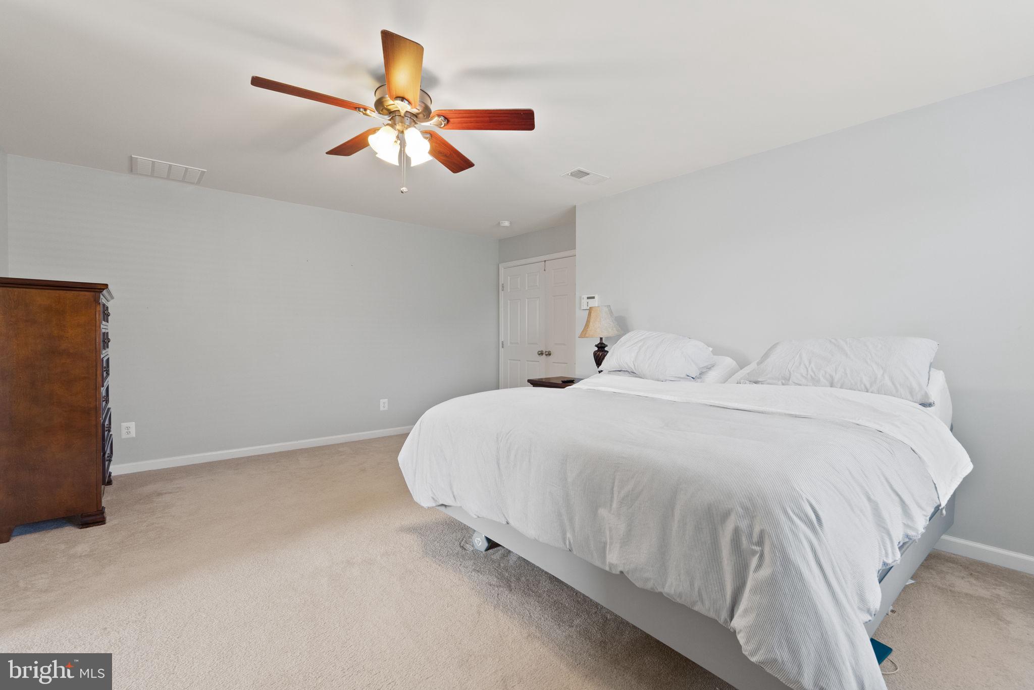 PORT POTOMAC - Residential Lease